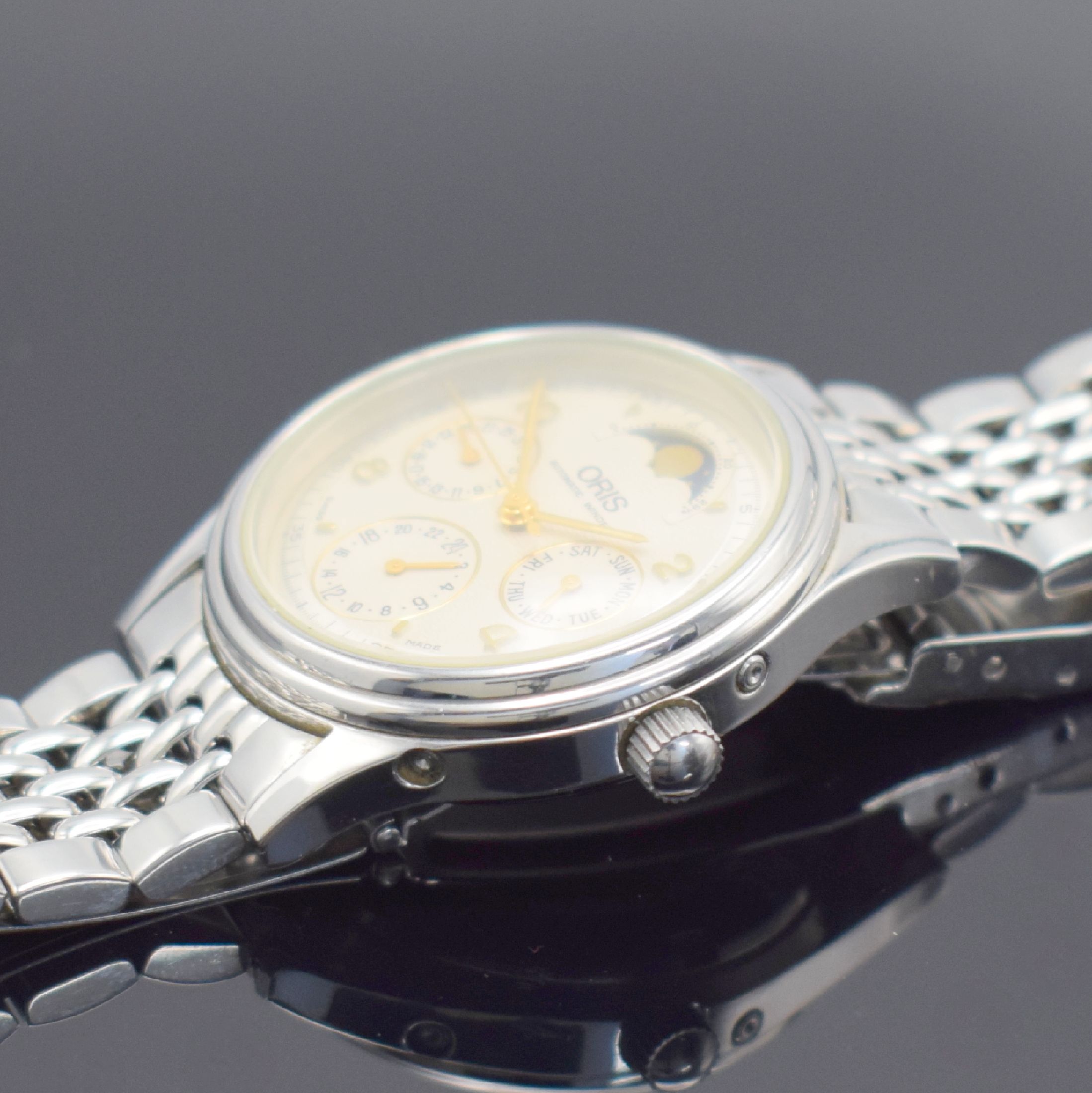 Detail c: ORIS Herrenarmbanduhr mit Mondphase in Stahl, Schweiz verk. lt. beil. Pap. 03/1998, Automatik, Ref. 7433, beids. vergl. Geh., Boden verschr., orig. ...