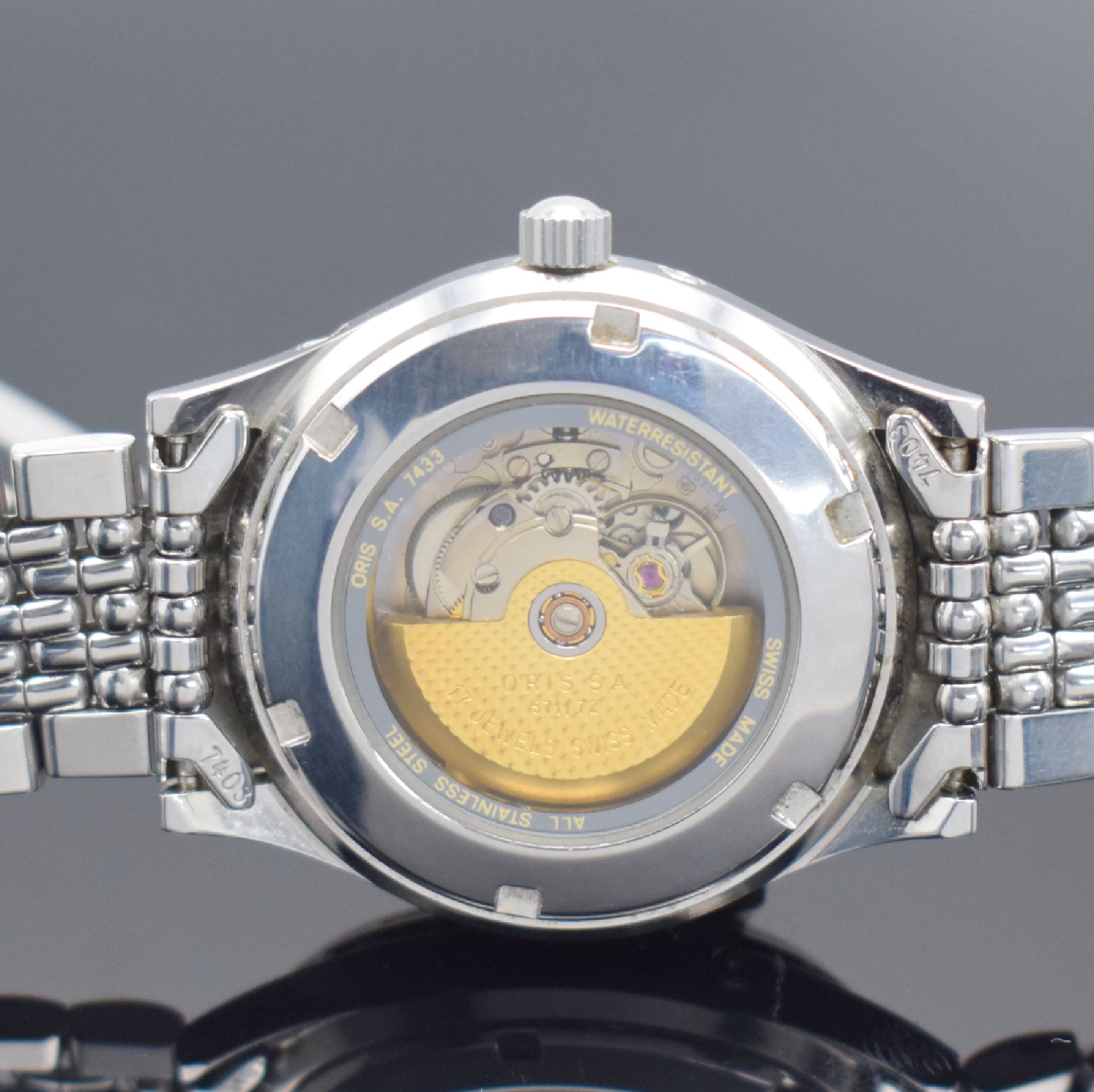 Detail d: ORIS Herrenarmbanduhr mit Mondphase in Stahl, Schweiz verk. lt. beil. Pap. 03/1998, Automatik, Ref. 7433, beids. vergl. Geh., Boden verschr., orig. ...