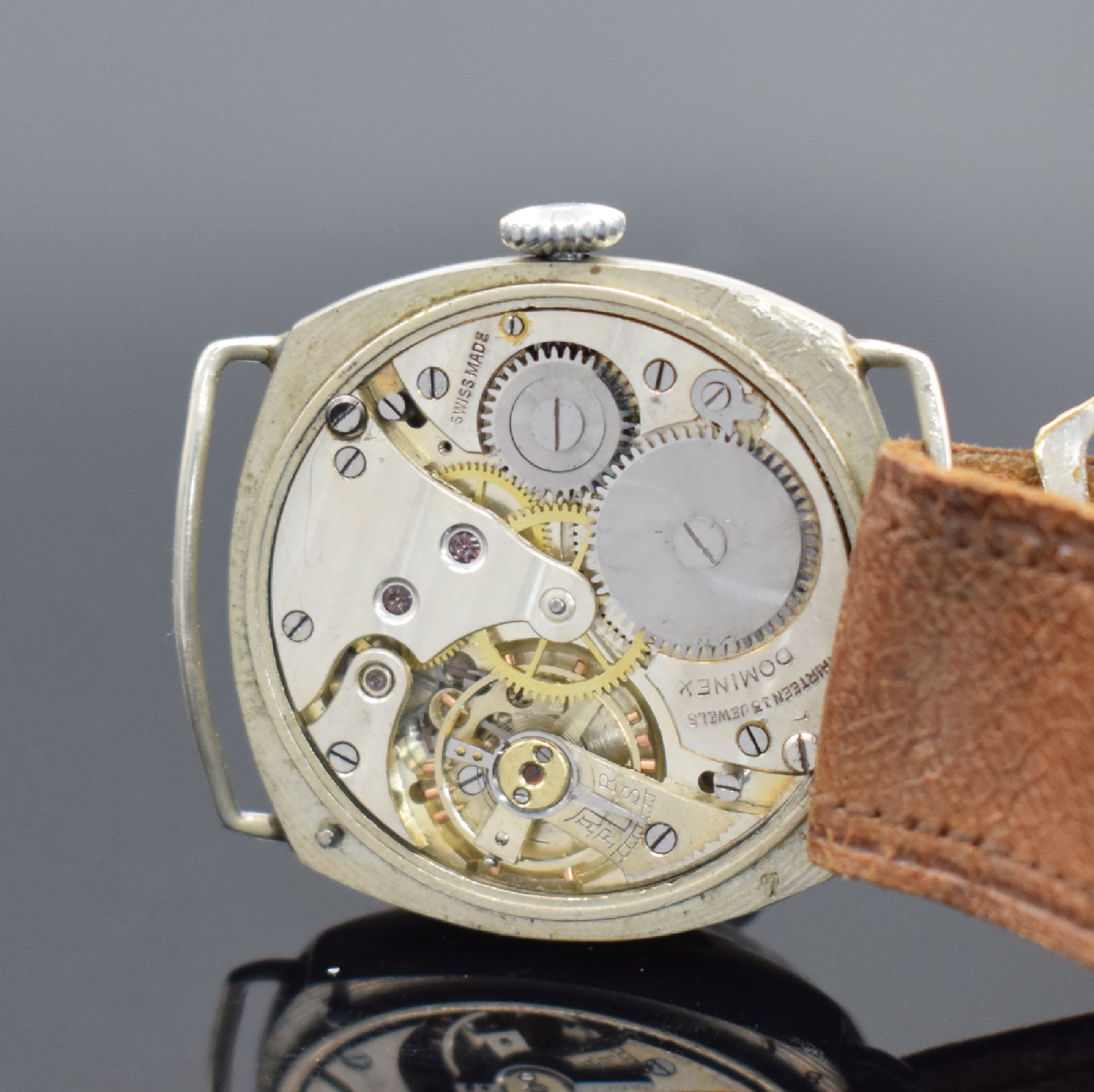 Detail c: DOMINEX frühe Herrenarmbanduhr in Nickel sogenannte Schützengrabenuhr, Schweiz um 1915, Handaufzug, Boden aufgedr., silb. Duoton-Zifferbl. mit ...