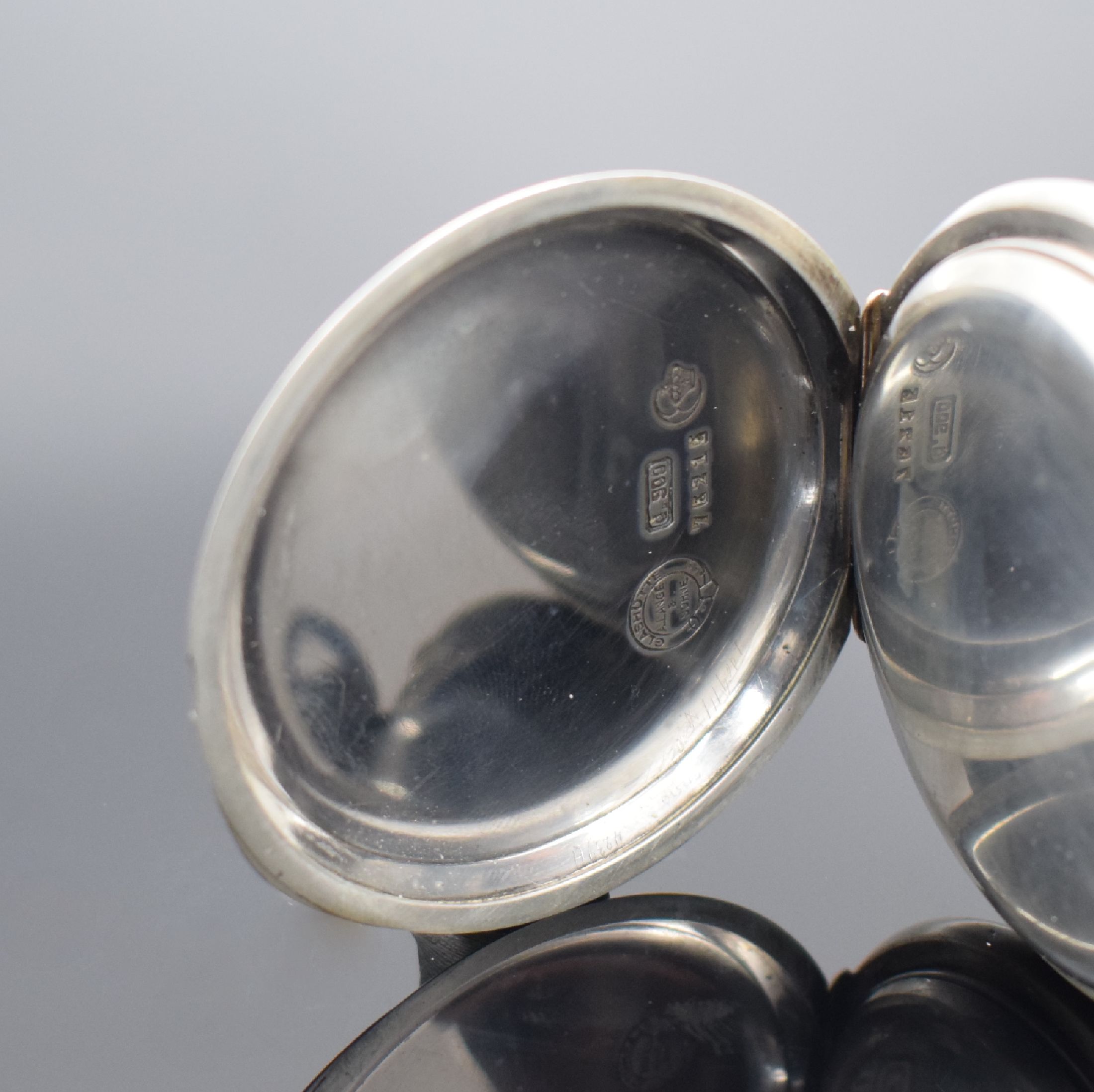 Detail b: DEUTSCHE UHRENFABRIKATION GLASHÜTTE SA offene Taschenuhr in 900er Silber, Deutschland um 1918, glattes Geh. dell., weißes Zifferbl. (nicht ...