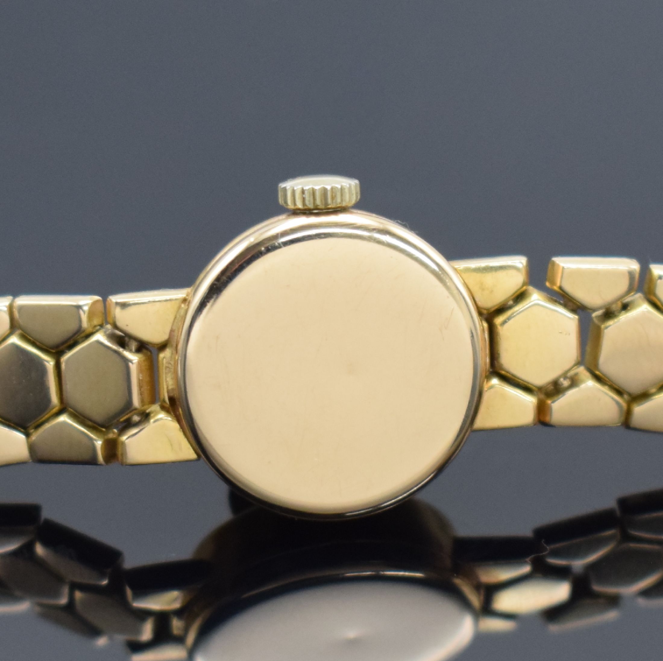 Detail c: GRUEN Damenarmbanduhr in RoséG 750/000, Schweiz um 1960, Handaufzug, aufgedr. Boden dell., silb. Zifferbl. rest., gold. Zeiger & Ind., Kal. 278C, 17 ...