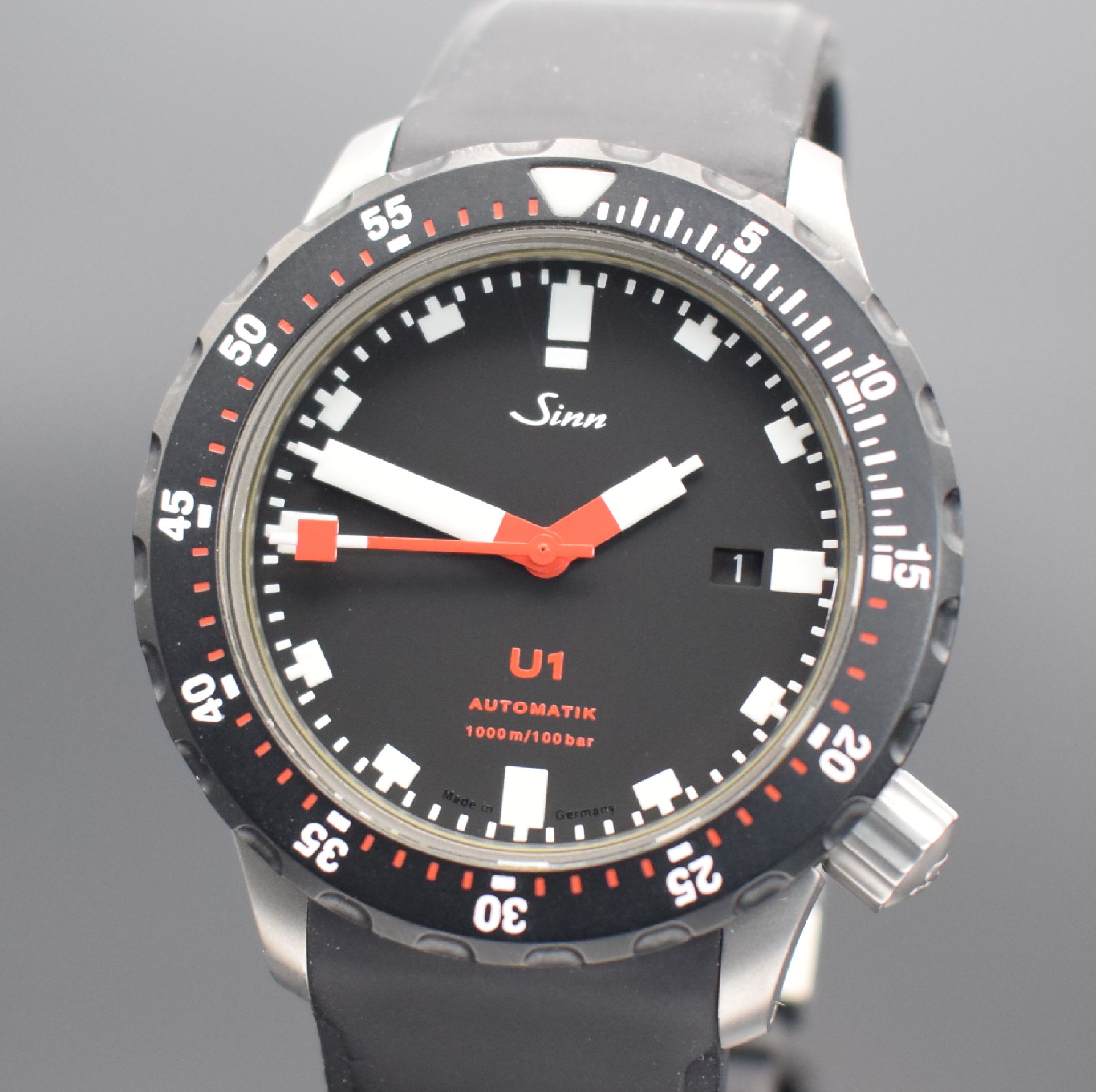 Detail a: SINN U1 Herrenarmbanduhr in Stahl Referenz 1010.040, Deutschland verk. lt. beil. Pap. 01/2012, Automatik, U-Boot-Stahlgeh. inkl. orig. Kautschukband, ...