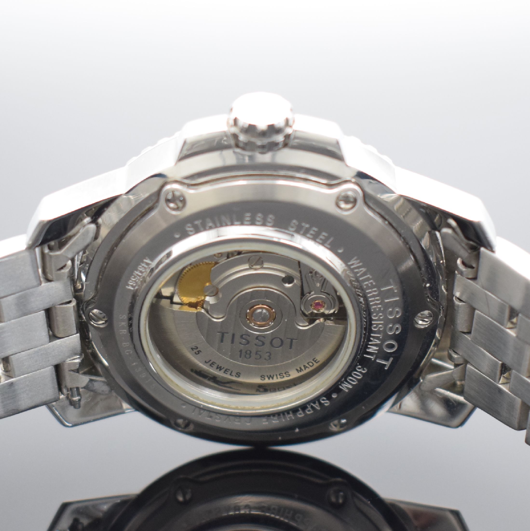 Detail d: TISSOT Seastar 1000 Herrenarmbanduhr in Stahl, Schweiz um 2010, Automatik, Ref. A464/564, beids. vergl. Geh., Boden 6-fach verschr., Krone verschr., ...