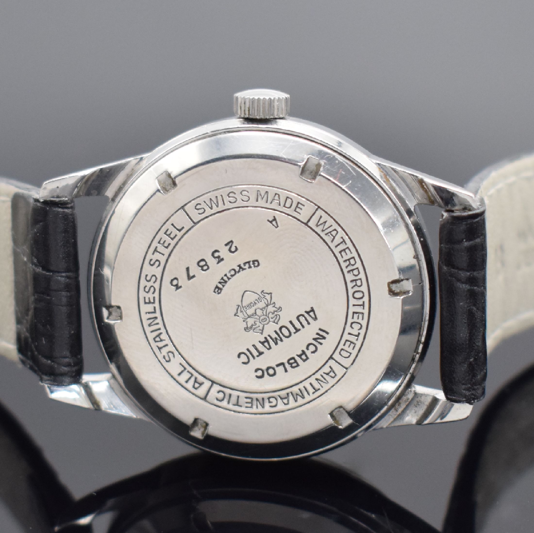 Detail b: GLYCINE & BAUME MERCIER 2 Herrenarmbanduhren in Stahl, Schweiz, 1) Baume & Mercier um 1940, Boden aufgedr., silb. Zifferbl. fl., gebl. Zeiger, Kal. ...