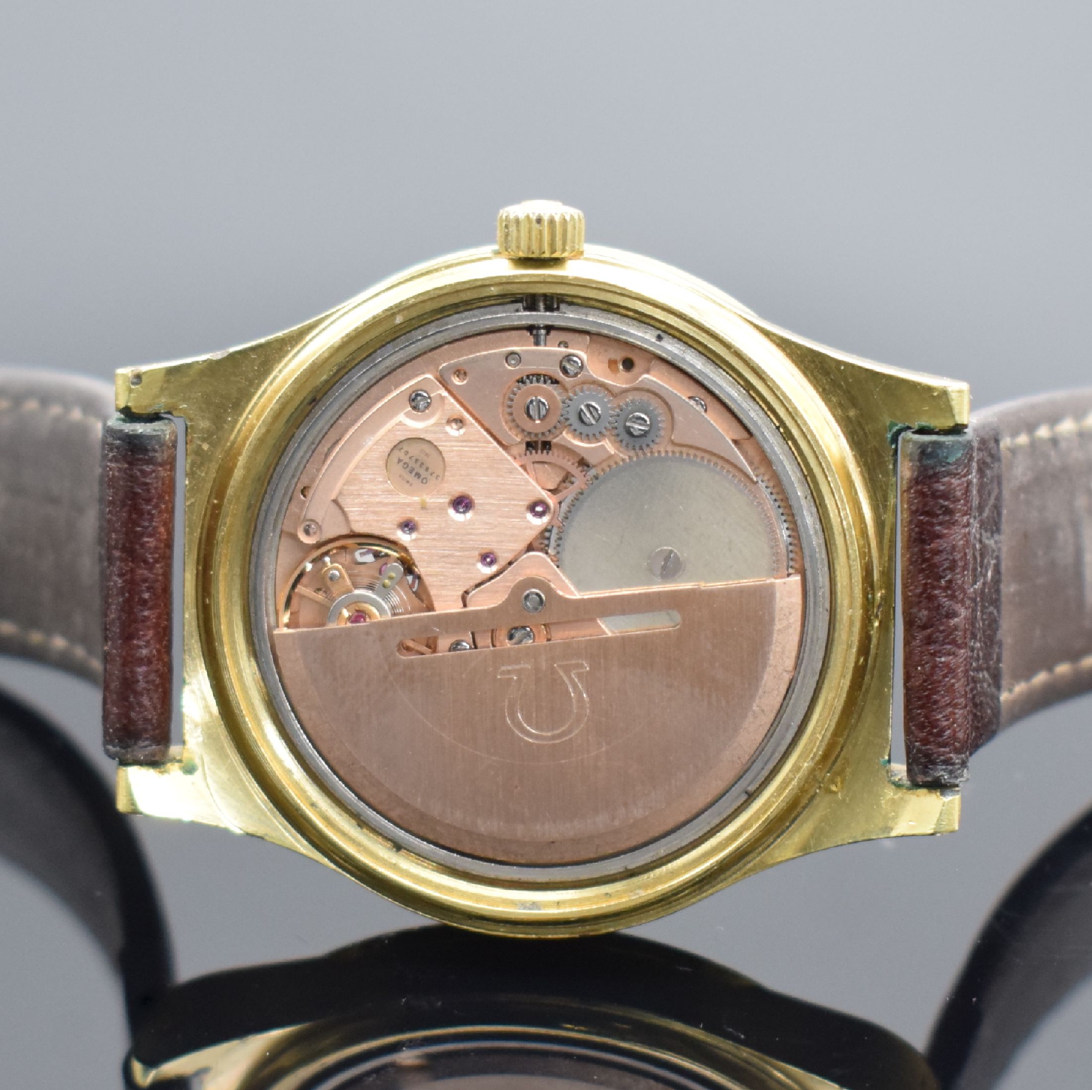 Detail d: OMEGA & ZENITH 2 vergoldete Herrenarmbanduhren, Schweiz um 1970, Automatik, 1) Omega mit geschr. Boden, gold. Zifferbl., Datum, verg. Werk Kal. 1012, ...
