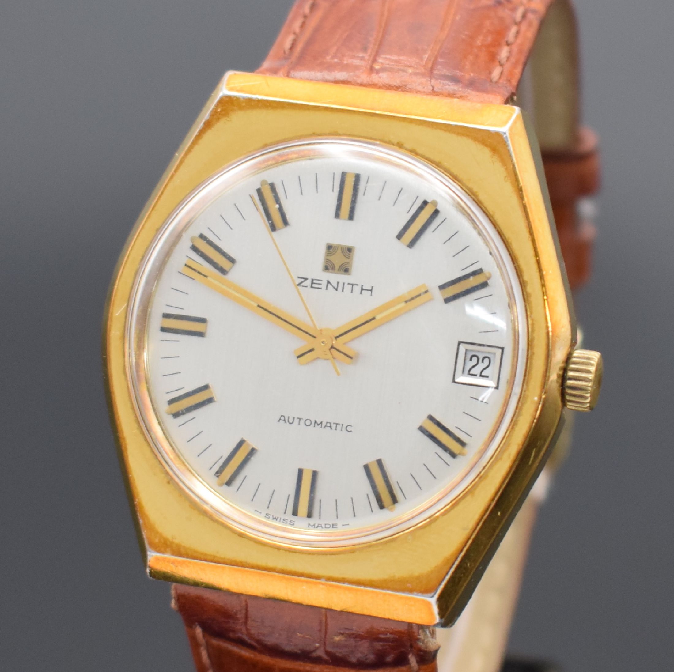 Detail g: OMEGA & ZENITH 2 vergoldete Herrenarmbanduhren, Schweiz um 1970, Automatik, 1) Omega mit geschr. Boden, gold. Zifferbl., Datum, verg. Werk Kal. 1012, ...