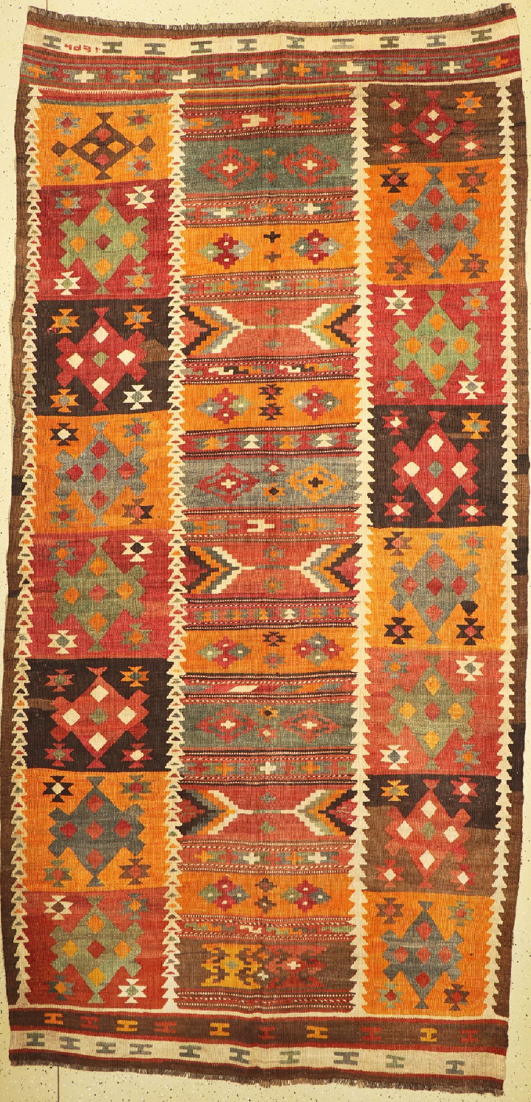 Shahsawan Kelim, Persien, um 1900, Wolle auf Wolle, ca. 370 x 180 cm, EHZ: 1-2