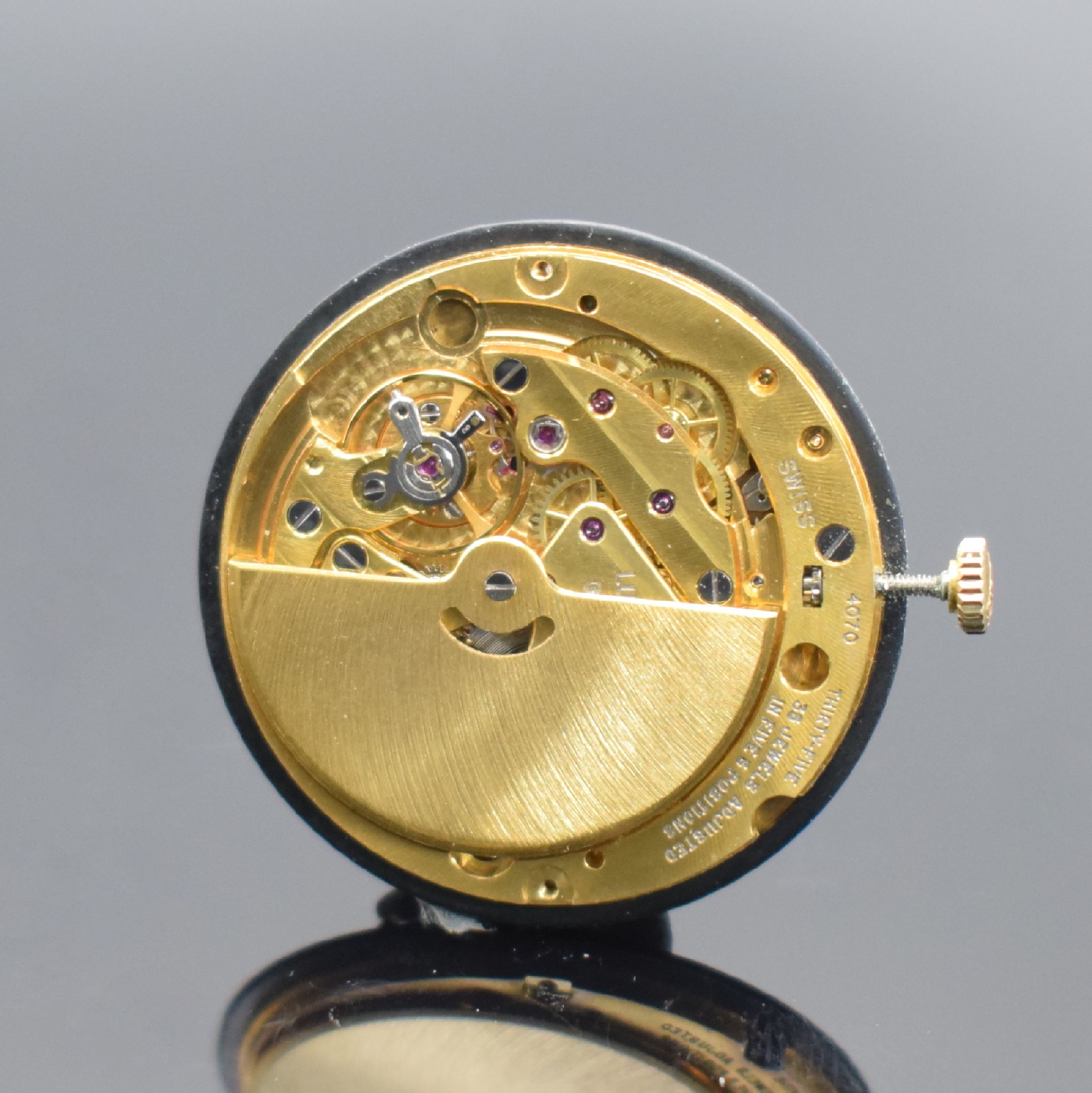 Detail g: CHOPARD Armbanduhr in GG 750/000, Automatik, Schweiz um 1980, 2-teil. Geh. inkl. Milanaiseband, Boden aufgedr., schwarzes Zifferbl. m. 4 aufgel. ...