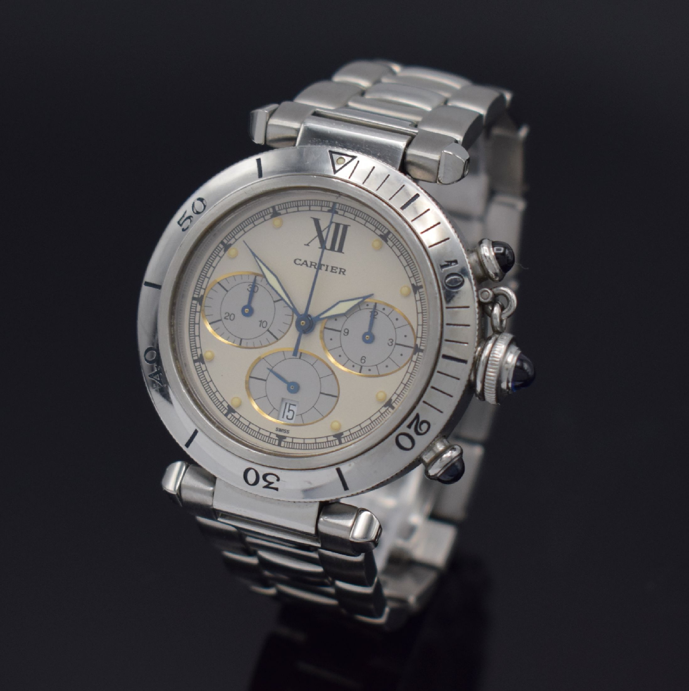 Detail b: CARTIER Armbandchronograph Pasha, Schweiz um 1995, quarz, Edelstahlgeh., Boden verschr., eins. drehb. Lünette, Gliederband m. dopp. Faltschl., silb. ...