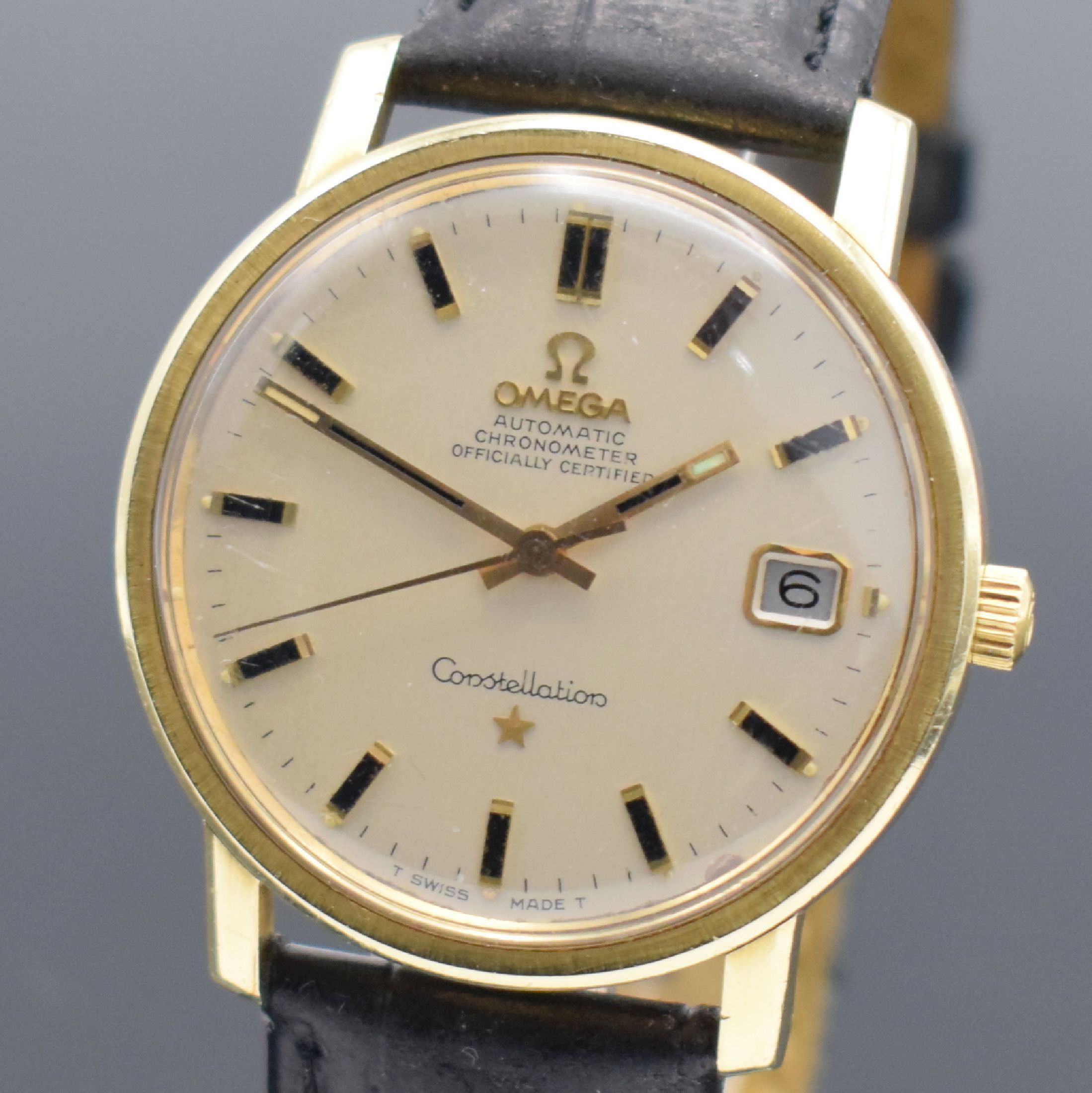 Detail a: OMEGA Chronometer Constellation Herrenarmbanduhr Referenz 168018, Schweiz um 1969, Automatik, Stahlgeh. m. Goldhaube, Boden m. Gold-Plakette geschr., ...