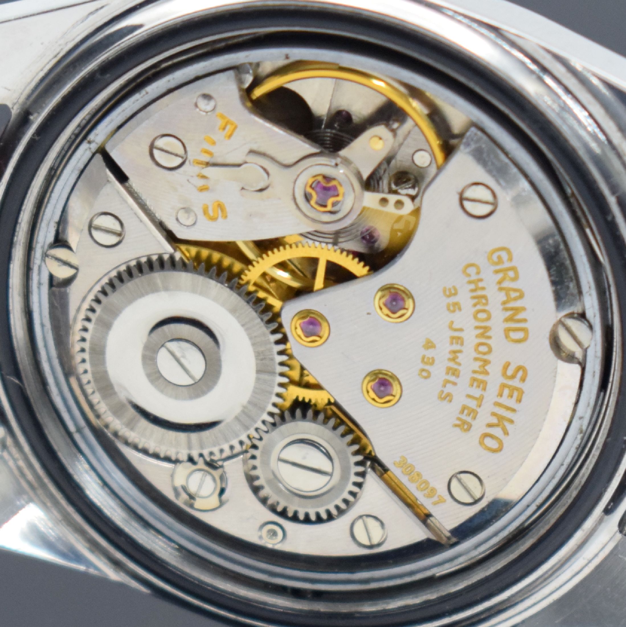 Detail g: GRAND SEIKO Chronometer seltene große Herrenarmbanduhr Referenz 43999, Japan um 1960, Handaufzug, massives 3-teil. Geh. in Stahl, verschr. Boden m. ...
