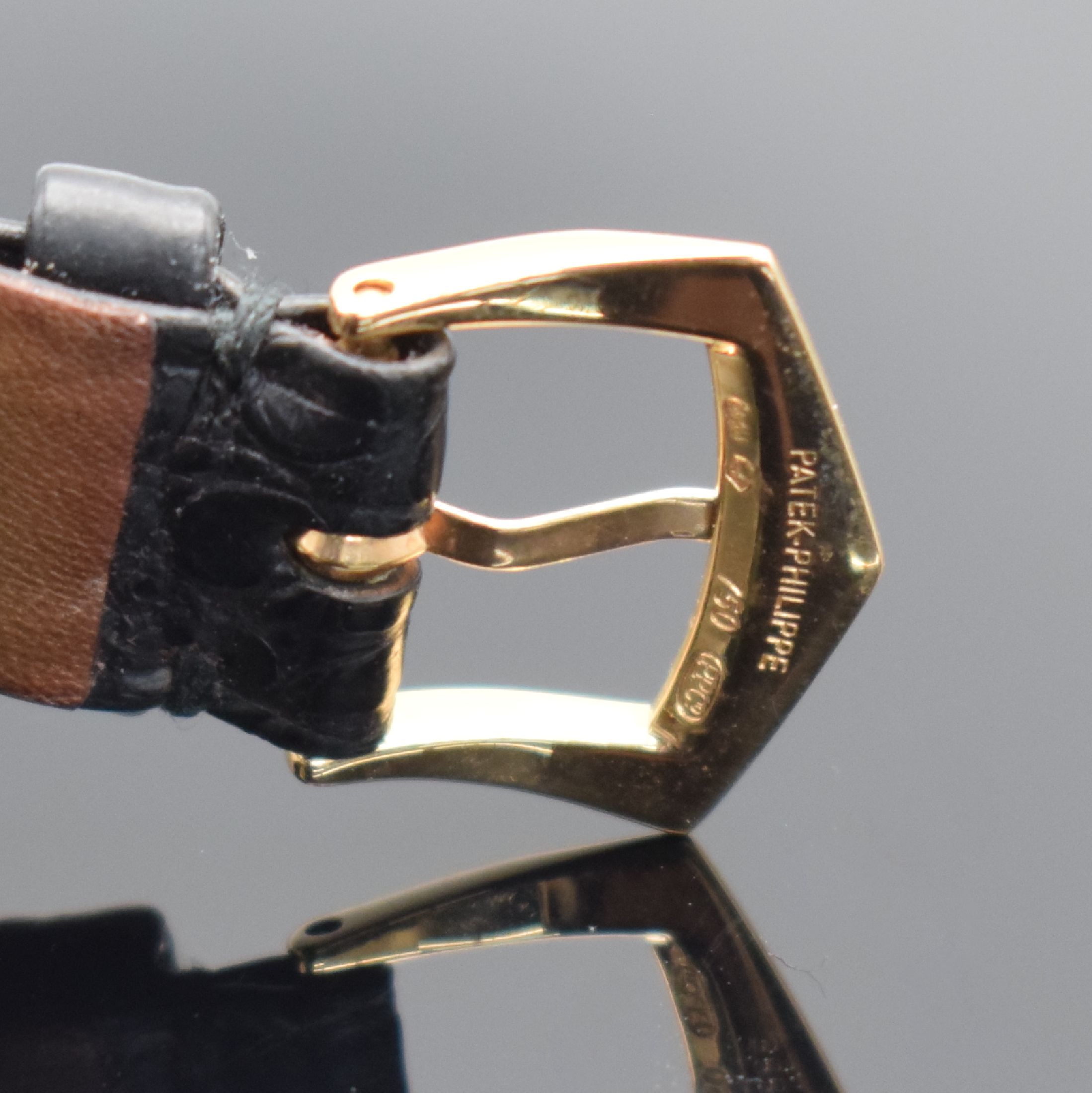 Detail c: PATEK PHILIPPE Herrenarmbanduhr Calatrava in Roségold 750/000 Referenz 3919R-001, Handaufzug, 2-tlg. Geh. inkl. orig. Lederband m. orig. Dornschl. ...