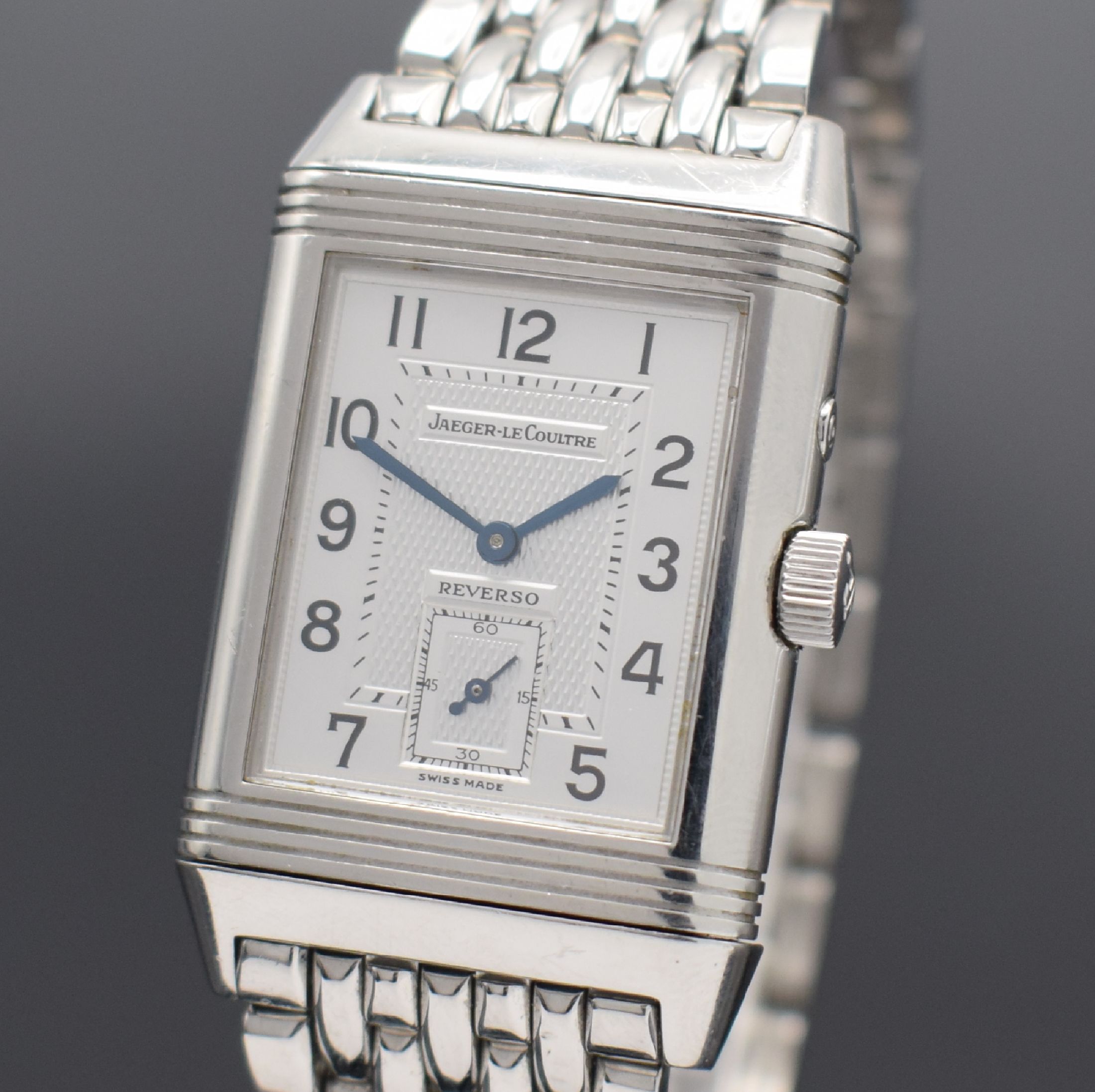 Detail a: Jaeger-LeCoultre Reverso Duoface Herrenarmbanduhr in Edelstahl Ref. 270.8.54, Schweiz um 2000, Handaufzug, Wendegehäuse, Gliederband m. dopp. ...