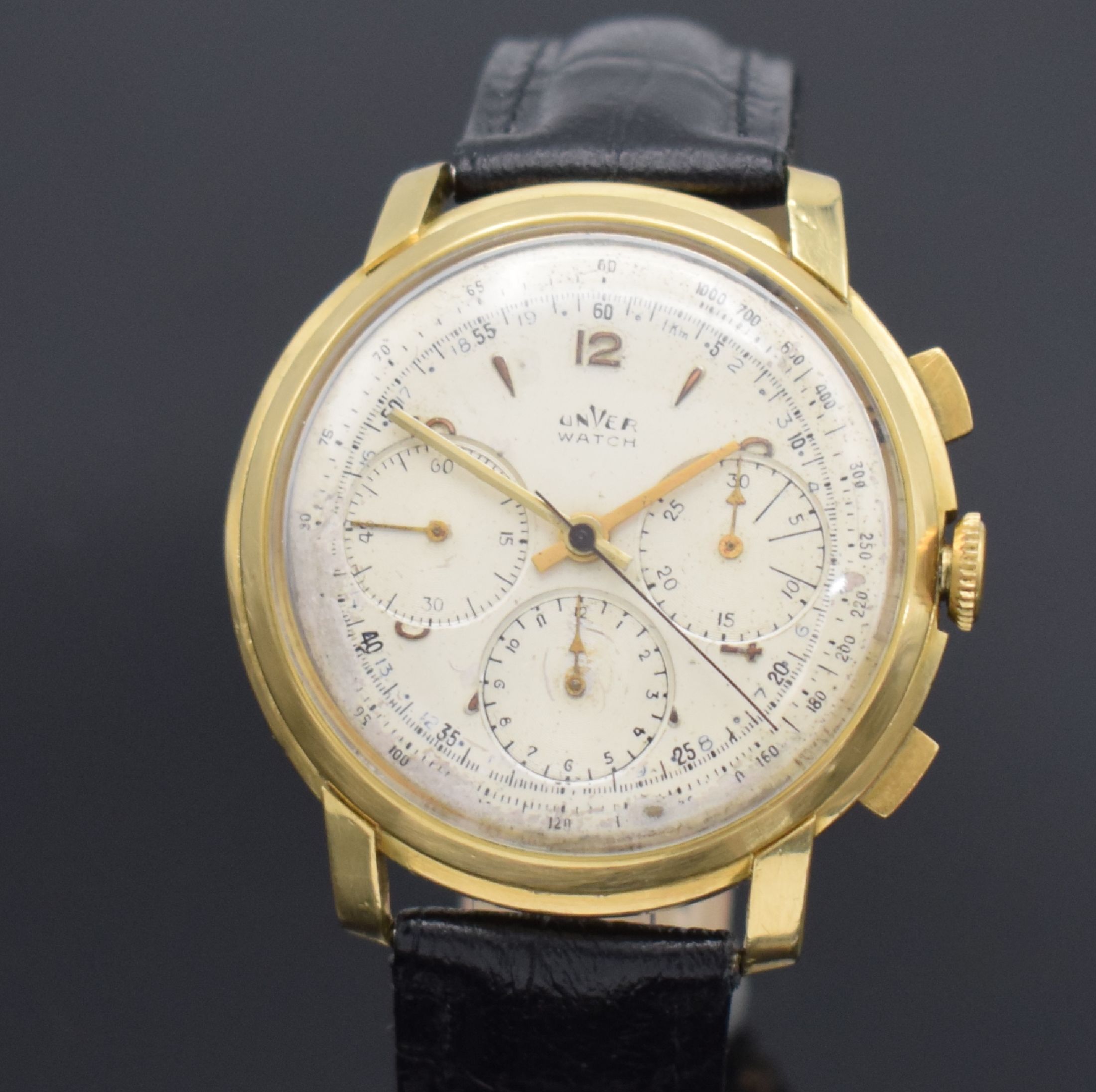 Detail c: UNVER "Universal Geneve" große Armbandchronograph in GG 750/000 mit Kaliber Valjoux 72, Schweiz um 1950, Handaufzug, 3- teil. Geh. dell., ...