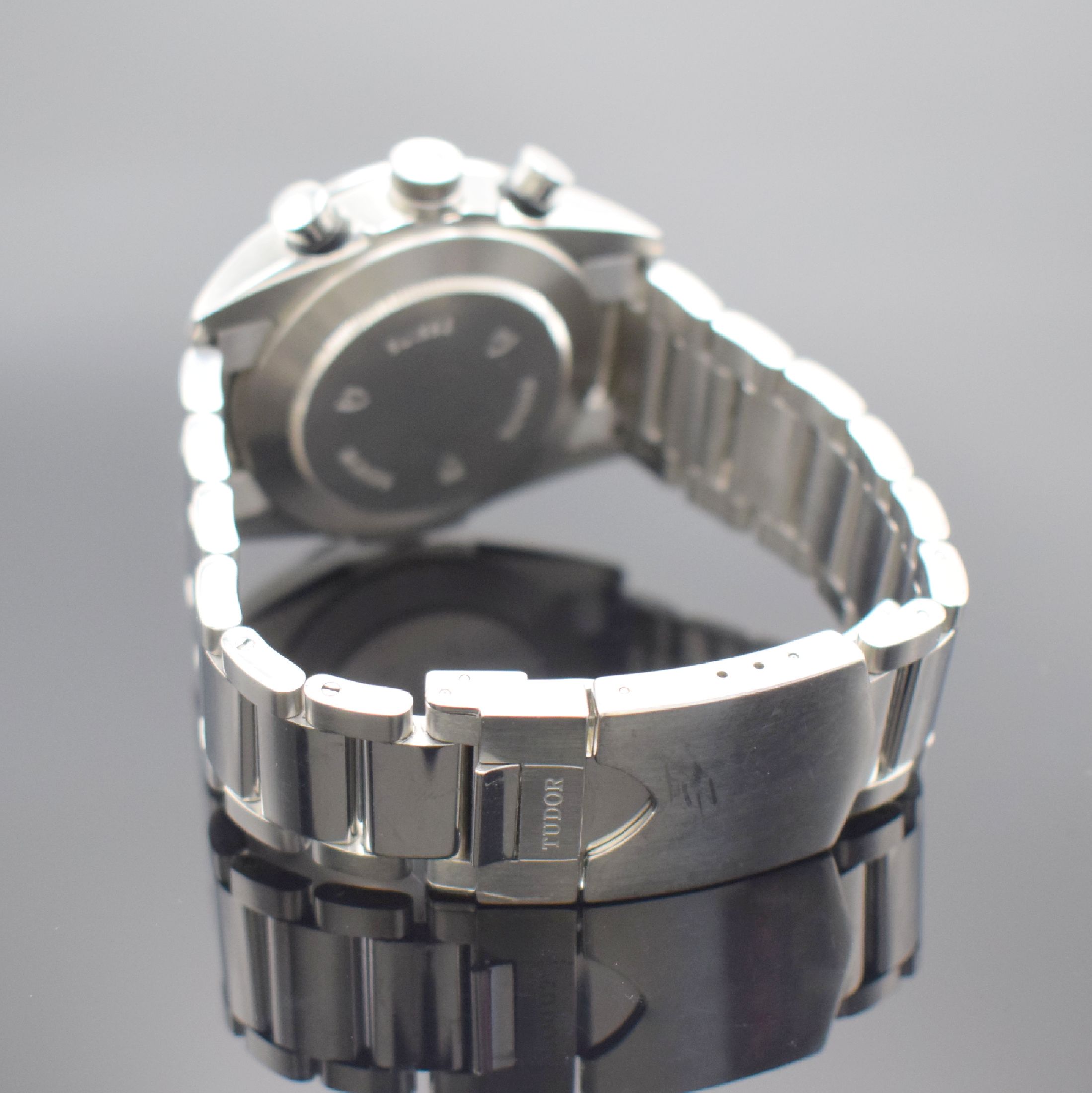 Detail b: TUDOR Armbandchronograph Fastrider Referenz 42000, Automatik, LC 100, Edelstahlgeh. inkl. Gliederband m. Faltschl., Boden & Krone verschr., Lünette ...