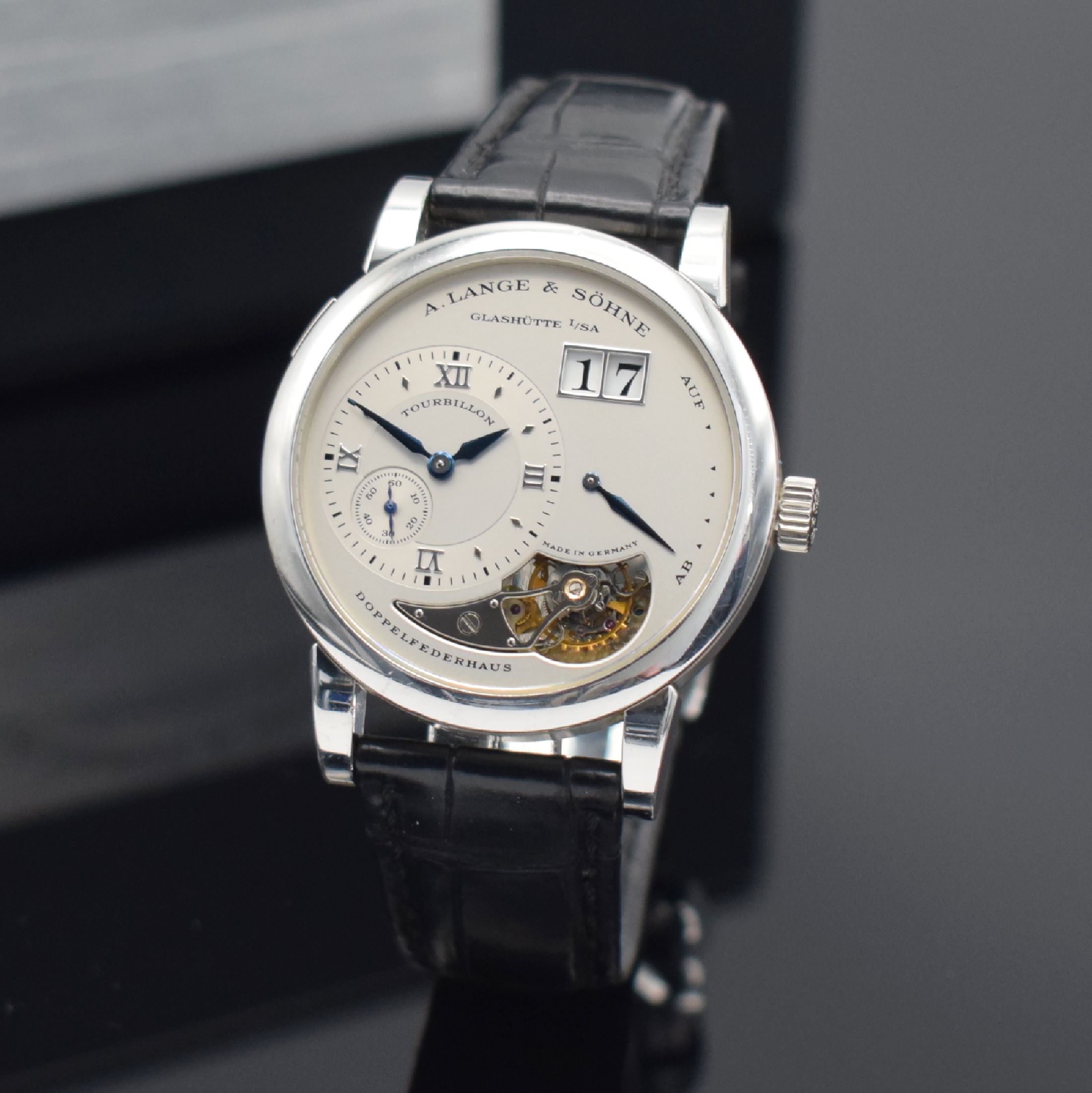 Detail a: A. LANGE & SÖHNE hochfeines & seltenes, auf 150 Stück limitiertes Lange 1-Tourbillon "Jahrhundert Tourbillon" in Platin Referenz 704.025, ...
