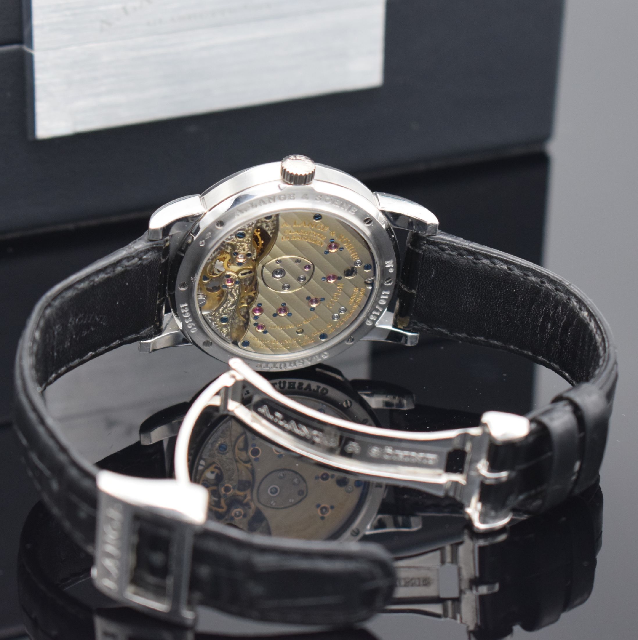 Detail e: A. LANGE & SÖHNE hochfeines & seltenes, auf 150 Stück limitiertes Lange 1-Tourbillon "Jahrhundert Tourbillon" in Platin Referenz 704.025, ...
