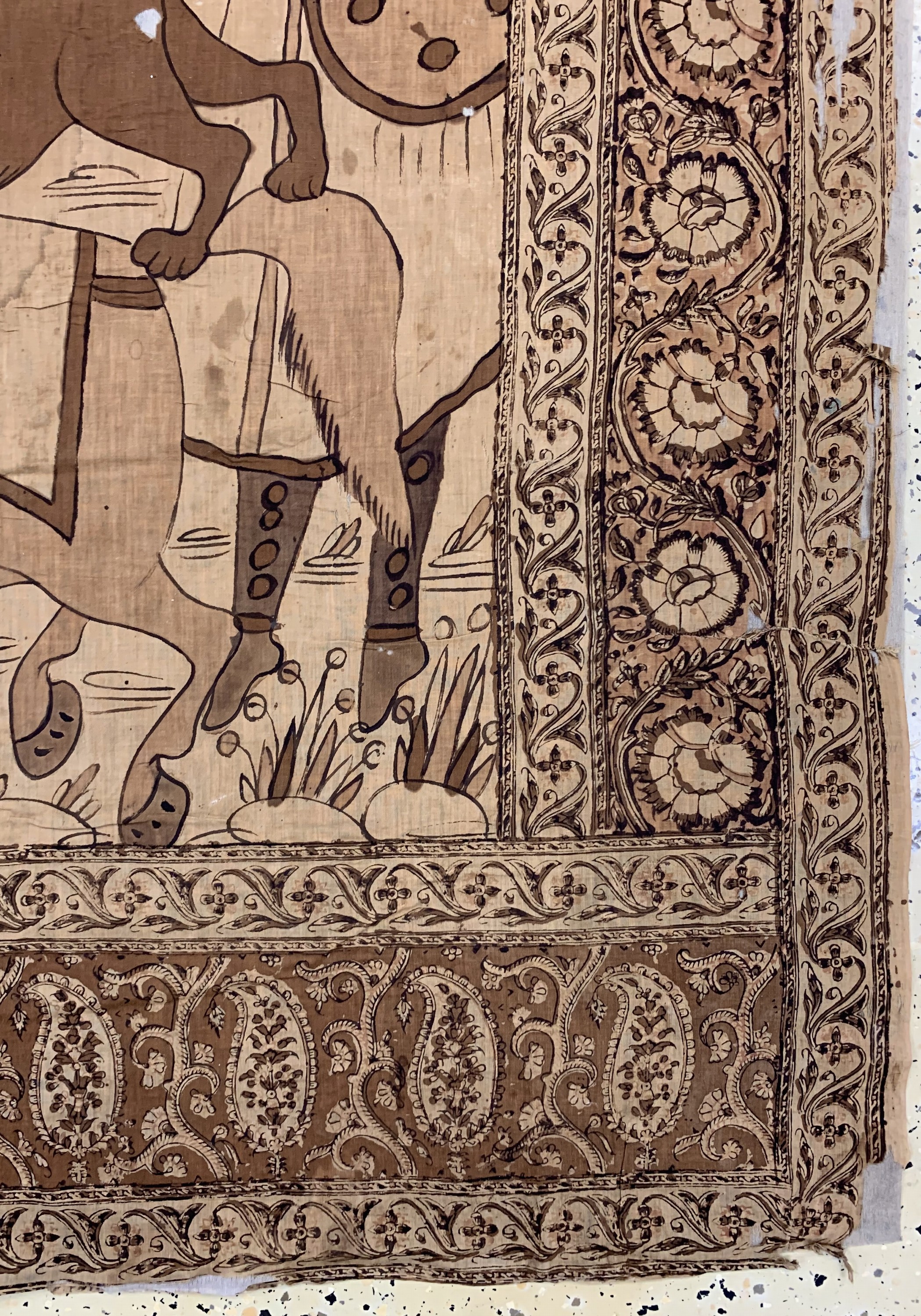 Detail a: Kerman"Ghalamkar" antik, Persien, um 1920, Stoffmalerei, ca. 240 x 122 cm, EHZ: 3,mehrereRisse, Shah Esmail Jagdszene.