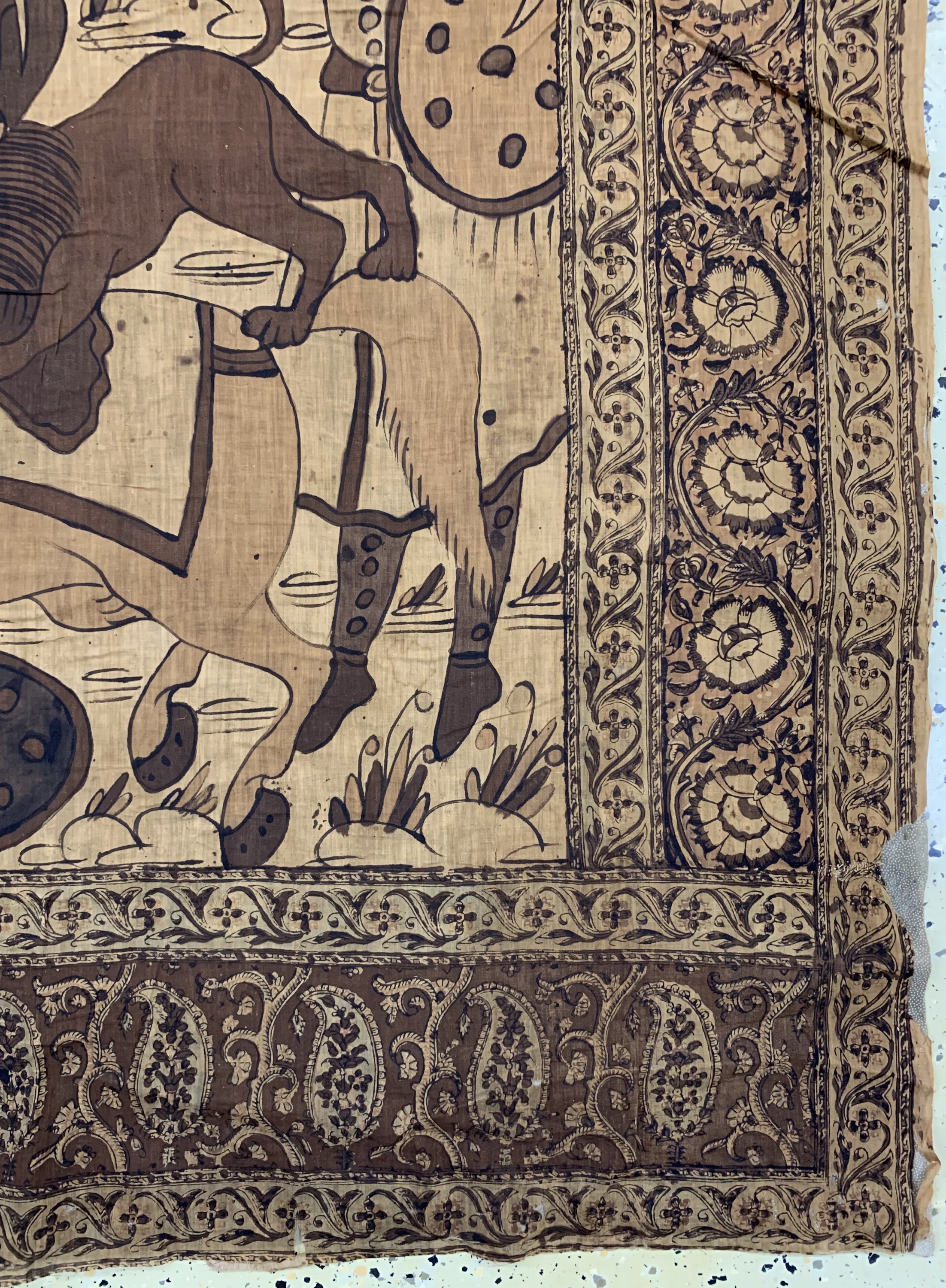 Detail a: Kerman"Ghalamkar" antik, Persien, um 1920, Stoffmalerei, ca. 240 x 122 cm, Shah Esmail Jagdszene, EHZ: 2,Ränder leicht beschädigt.