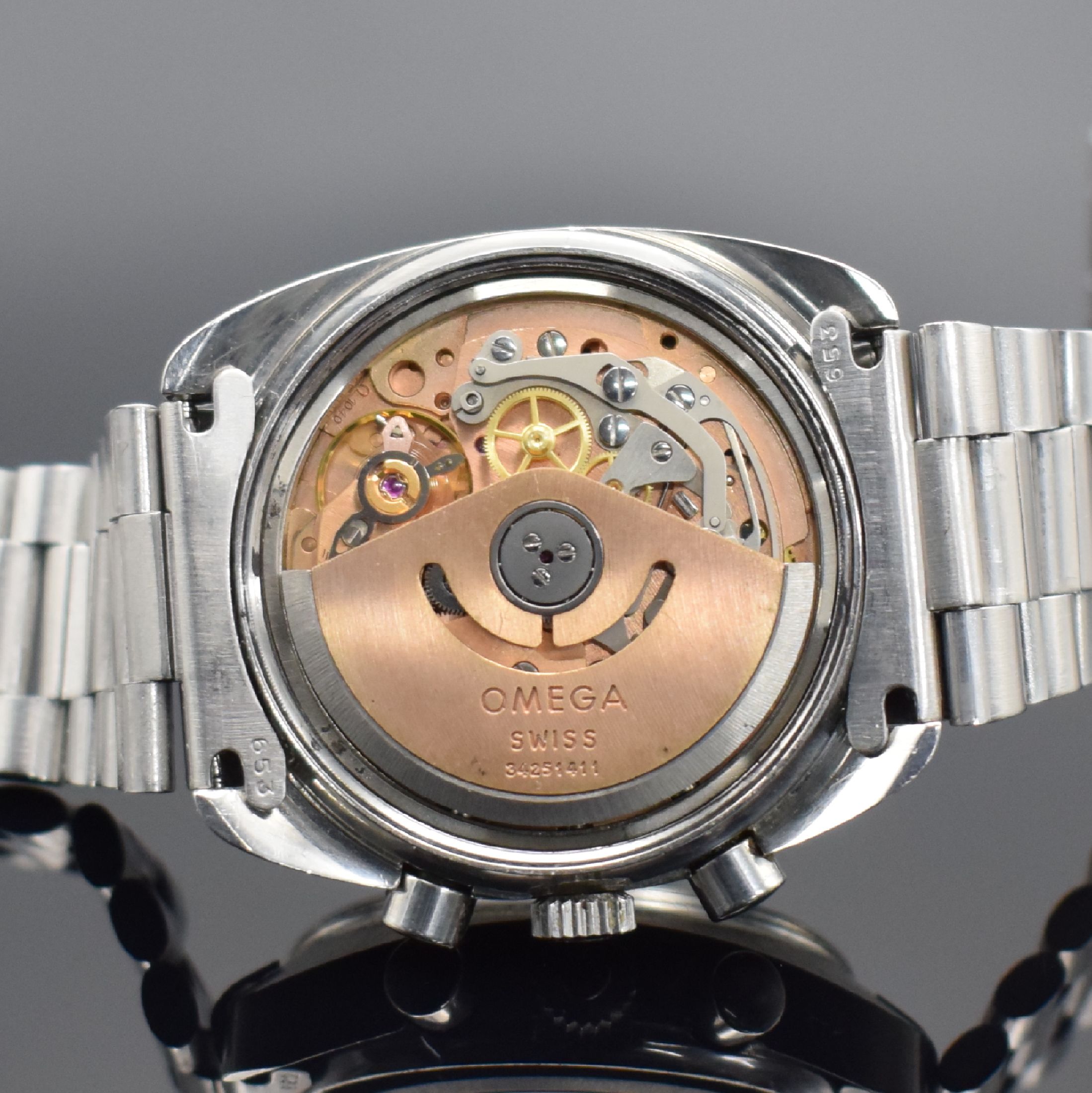Detail f: OMEGA Seamaster Armbandchronograph, Schweiz um 1972, Ref. 176.007, Automatik, Edelstahlgeh. inkl. orig. Gliederband m. Faltschl., Boden m. ...