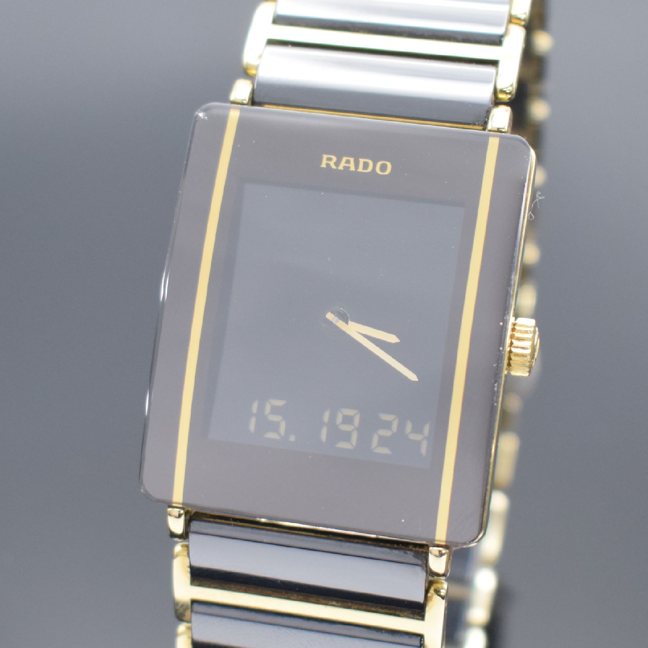 Detail b: RADO Diastar Armbanduhr mit digitaler Multifunktionsanzeige, Schweiz um 2005, quarz, Ref. 193.0456.3, verg. Geh., Stahlboden 4-fach verschr., orig. ...