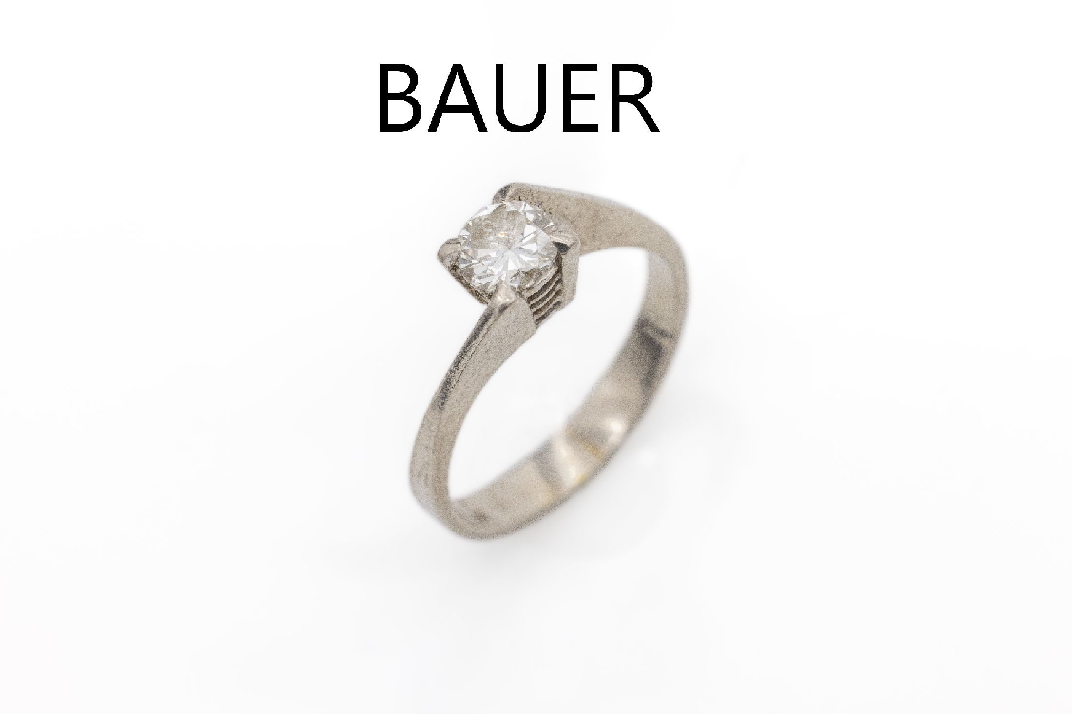 18 kt Gold Brillant-Ring, WG 750/000, Brillant ca. 0.60 ct Weiß/vs, RW 54, Meistermarke Christian Bauer, ca. 4.2 g, Reinigung empfohlen