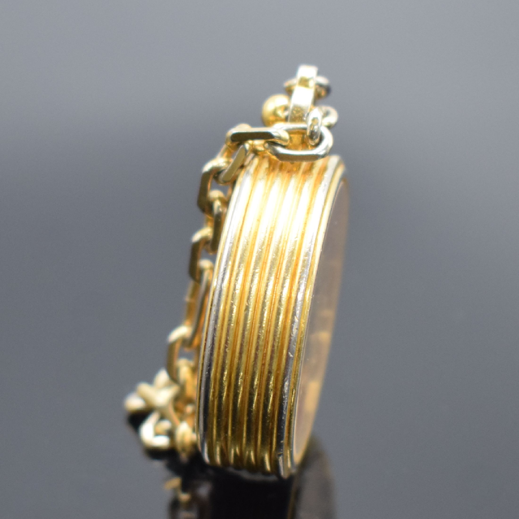 Detail c: REUGE vergoldete Anhängerspieluhr mit Kette, Schweiz um 1980, Melodie "Dreh dich noch einmal um eh wir auseinander gehen", beids. vergl. ...