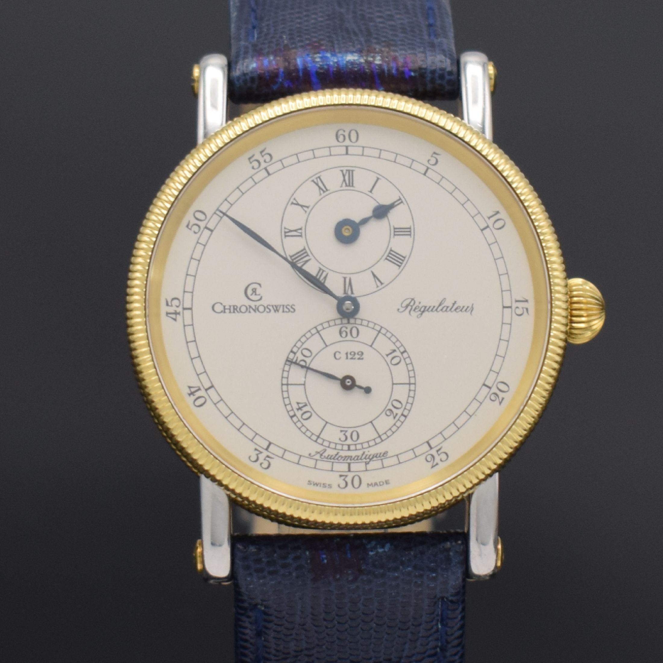 Detail c: CHRONOSWISS Herrenarmbanduhr Regulateur Referenz CH 1222, Automatik, Schweiz um 2010, Edelstahlgeh. inkl. Lederband m. orig. Dornschl., gerändelte ...