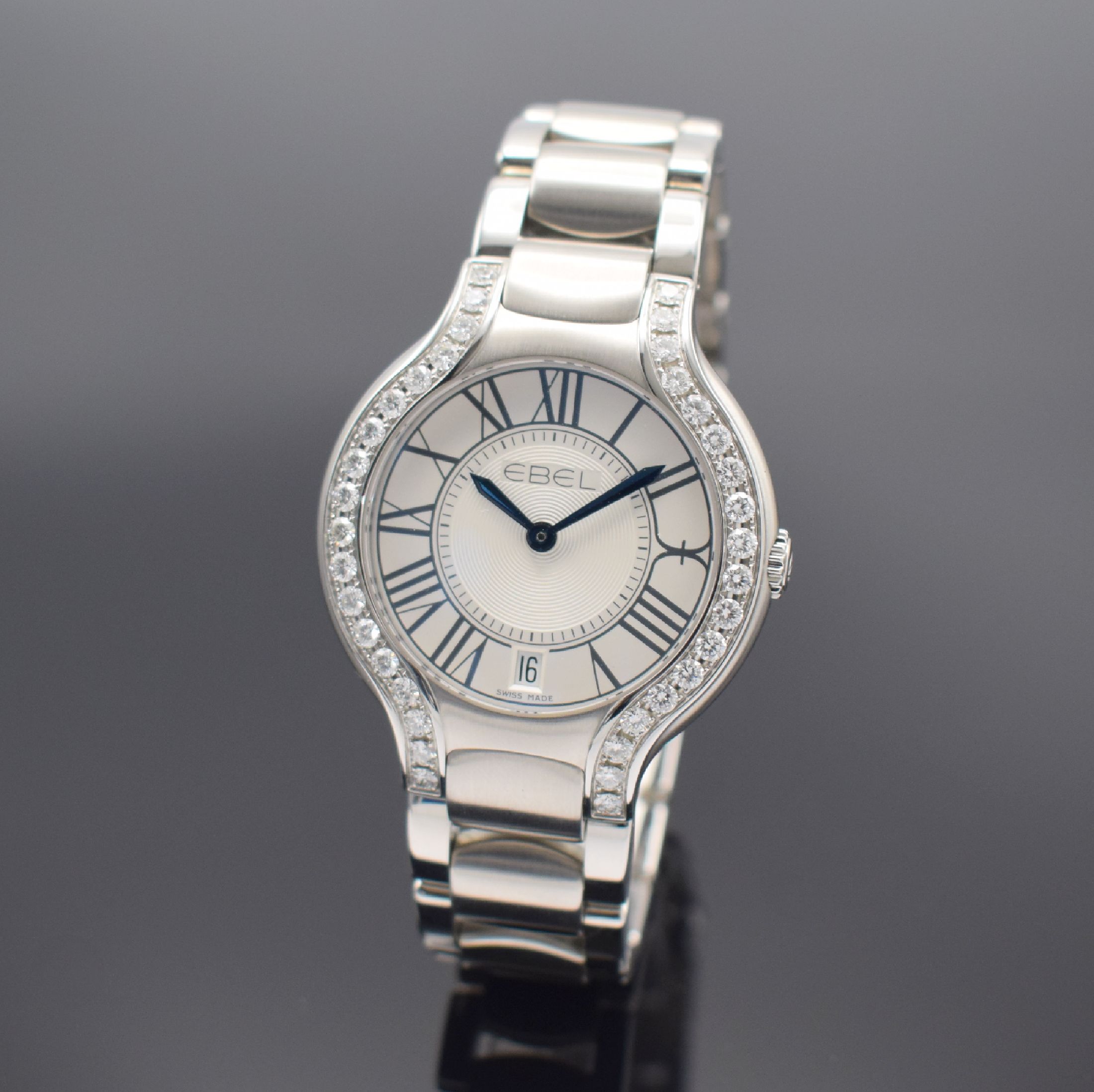 EBEL Armbanduhr Beluga in Edelstahl mit Brillanten Referenz 1216071, quarz, Boden 4 -fach verschr., Gliederband m. dopp. Faltschl., silb., z. T. ...