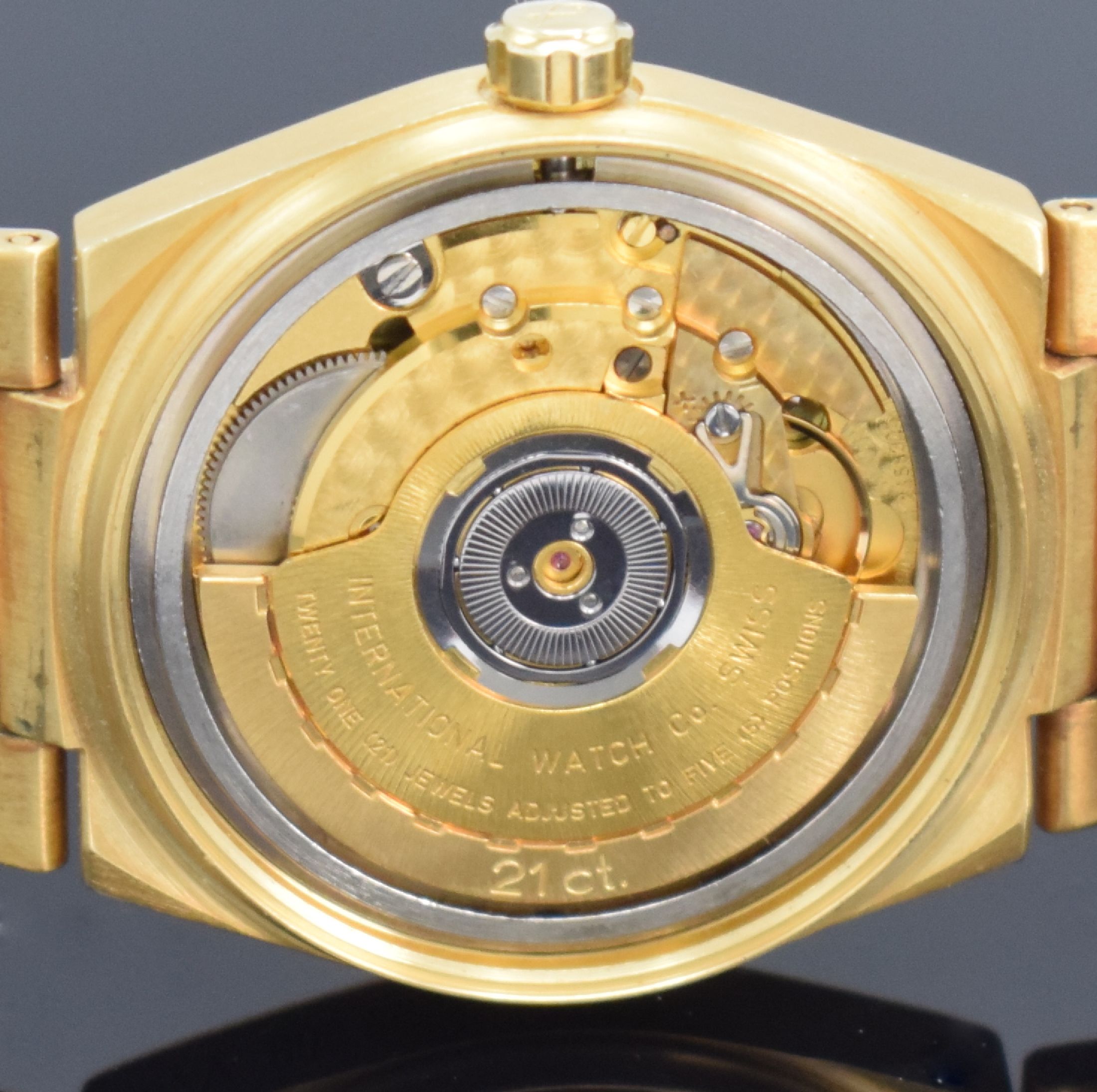 Detail l: IWC Ingenieur SL 500.000 A/m seltene Herrenarmbanduhr in GG 750/000 Referenz 9238, Schweiz um 1992, Automatik, massives Geh. inkl. Gliederband m. ...