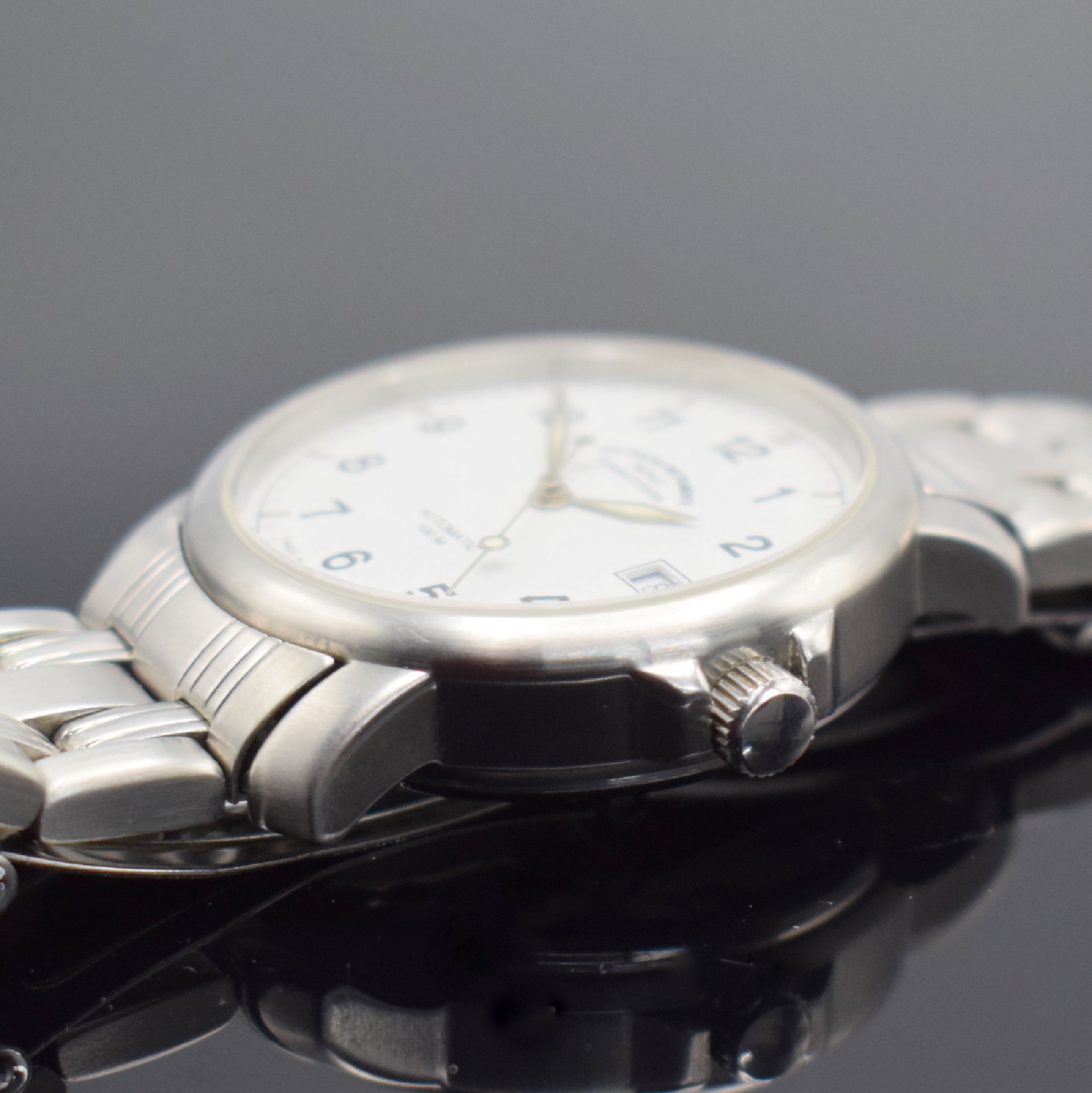 Detail c: MÜHLE GLASHÜTTE Herrenarmbanduhr Referenz M12500, Deutschland um 2000, Automatik, Edelstahlgeh. inkl. orig. Gliederband m. Faltschl., Boden & ...
