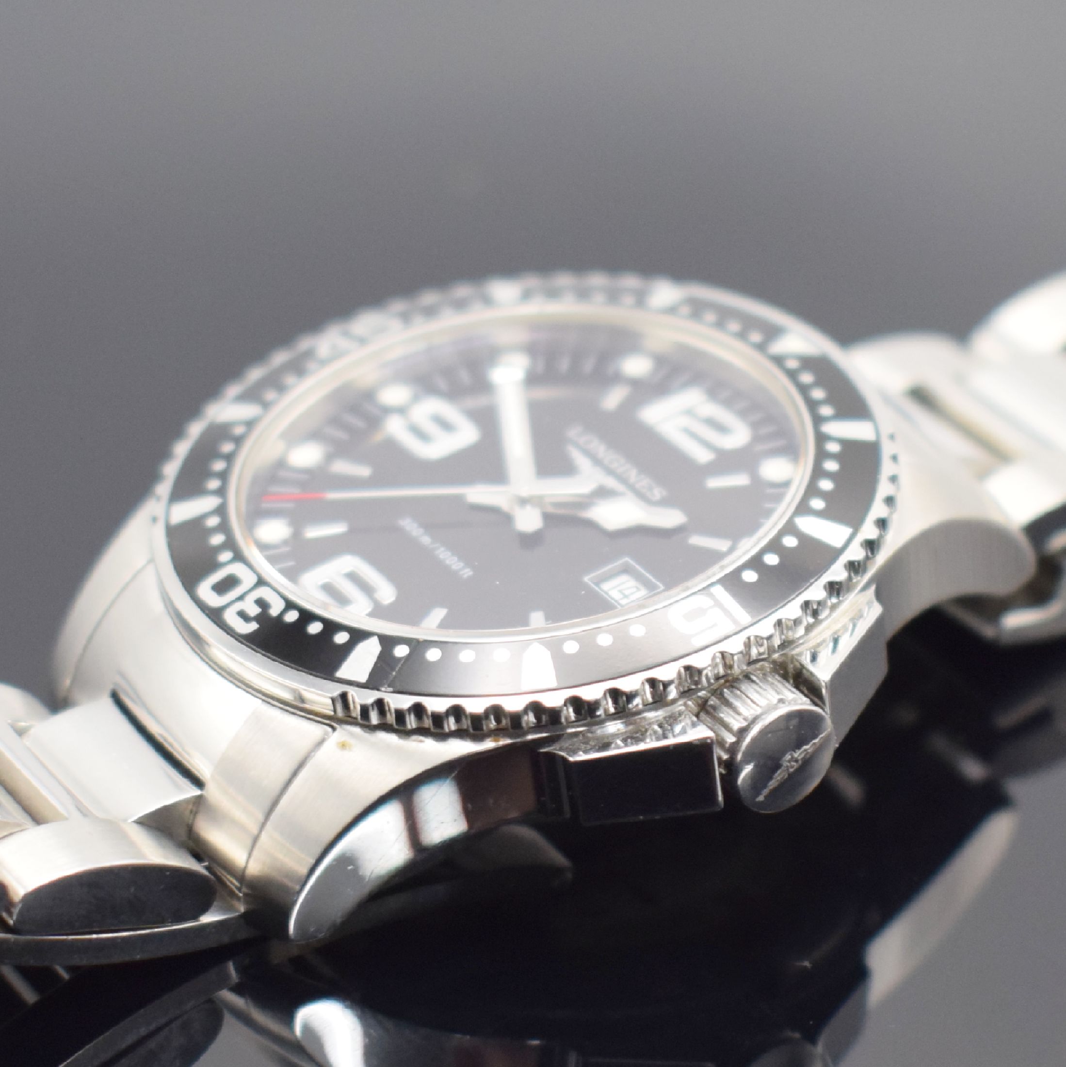 Detail c: LONGINES Hydro Conquest Herrenarmbanduhr Referenz L3.640.4, quarz, Edelstahlgeh. inkl. orig. Gliederband m. Faltschl. & Tauchverlängerung, zus. ...