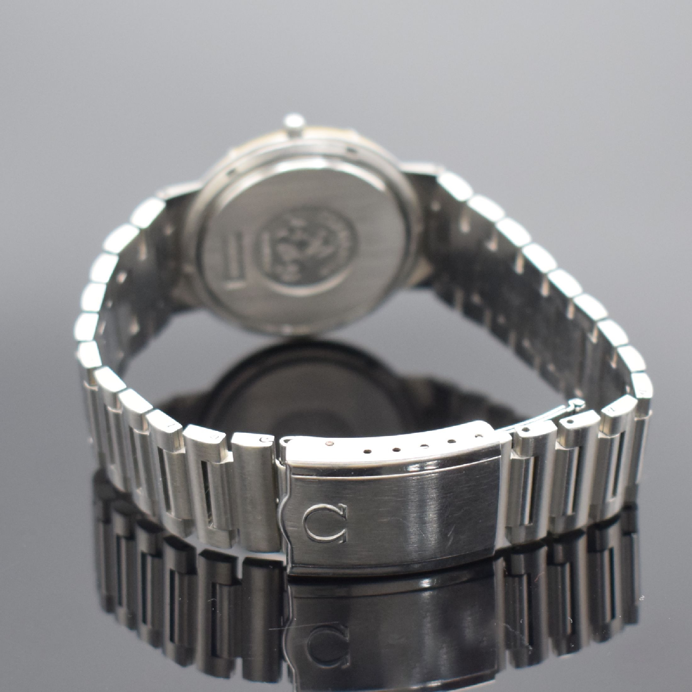 Detail b: OMEGA Armbanduhr Seamaster Dynamic Referenz 196.0301/396.0993, Schweiz um 1990, pultförmiges Edelstahlgeh. inkl. Gliederband m. Faltschl., Lünette ...