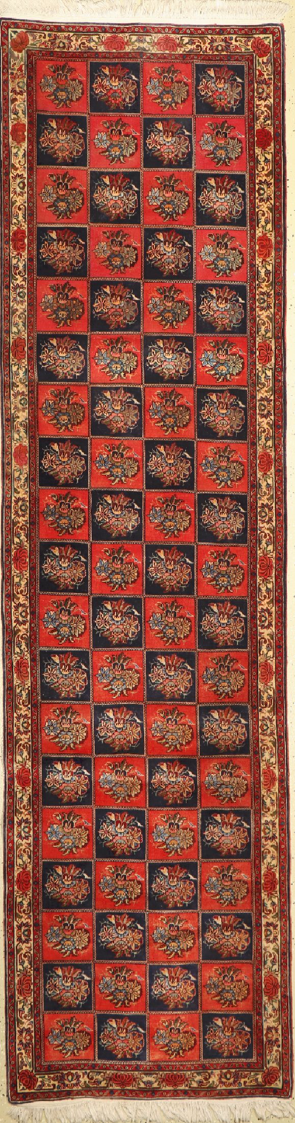 Bidjar fein, Persien, ca. 50 Jahre, Korkwolle, ca. 295 x 80 cm, EHZ: 2