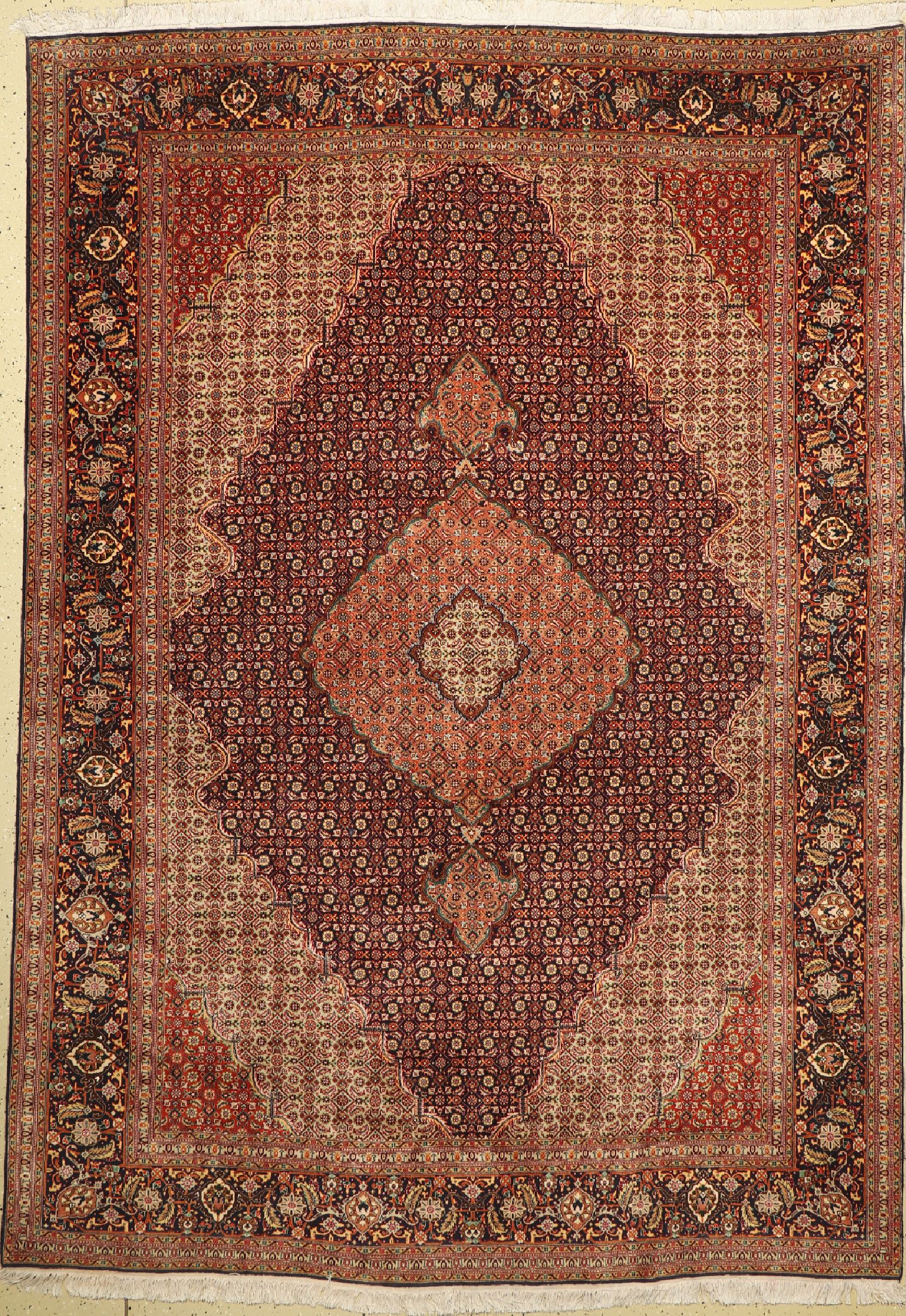 Täbriz fein(50 Raj), Persien, ca. 60 Jahre,Korkwolle mit Seide, ca. 290 x 204 cm, EHZ: 2