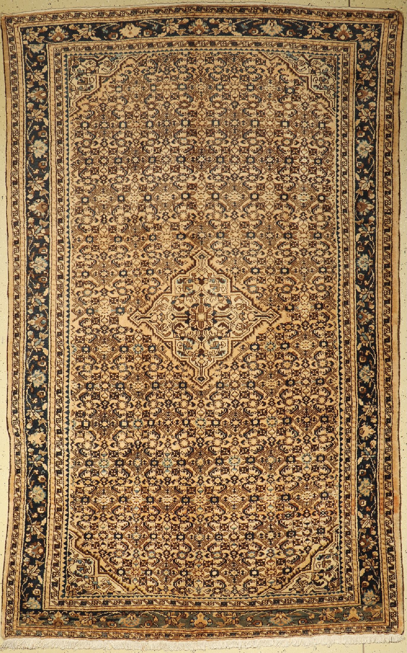 Hosseinabad, Persien, ca. 50 Jahre, Wolle auf Baumwolle, ca. 325 x 200 cm, EHZ: 2
