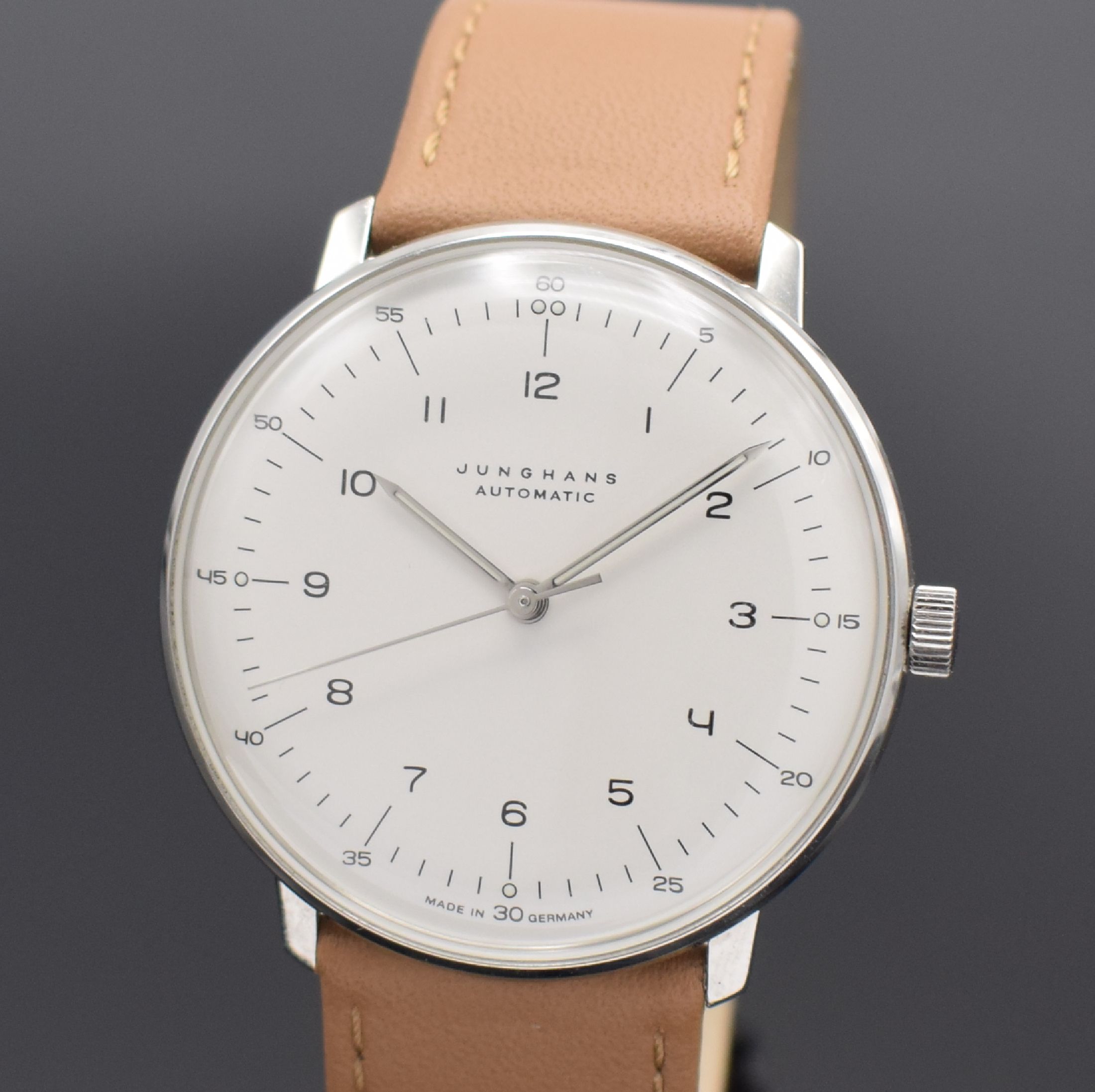 Detail a: JUNGHANS Max Bill Design Herrenarmbanduhr in Stahl, Deutschland um 2015, Automatik, Ref. 27.3502, Boden verschr., orig. Lederband m. Dornschl., silb. ...