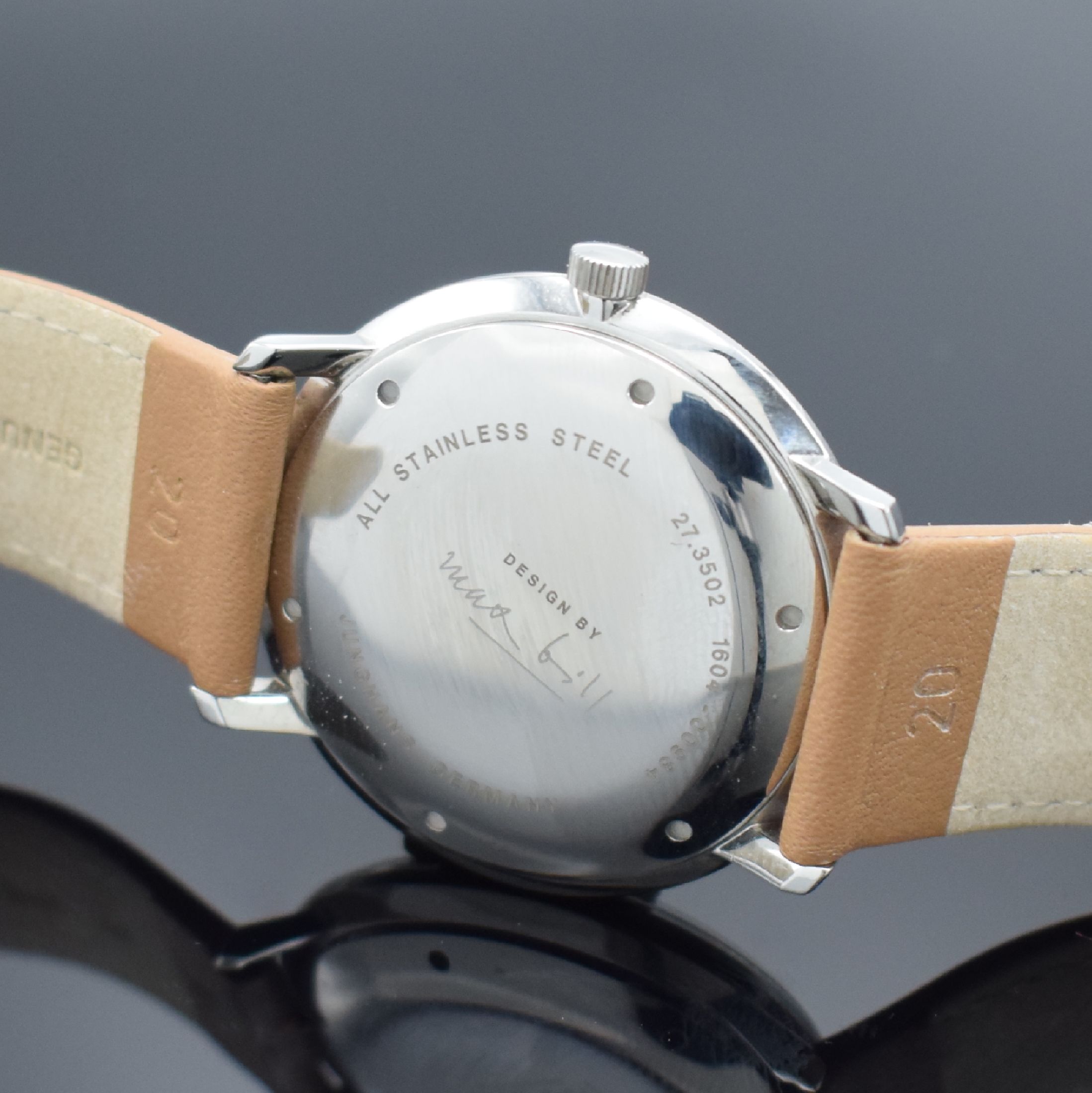 Detail c: JUNGHANS Max Bill Design Herrenarmbanduhr in Stahl, Deutschland um 2015, Automatik, Ref. 27.3502, Boden verschr., orig. Lederband m. Dornschl., silb. ...