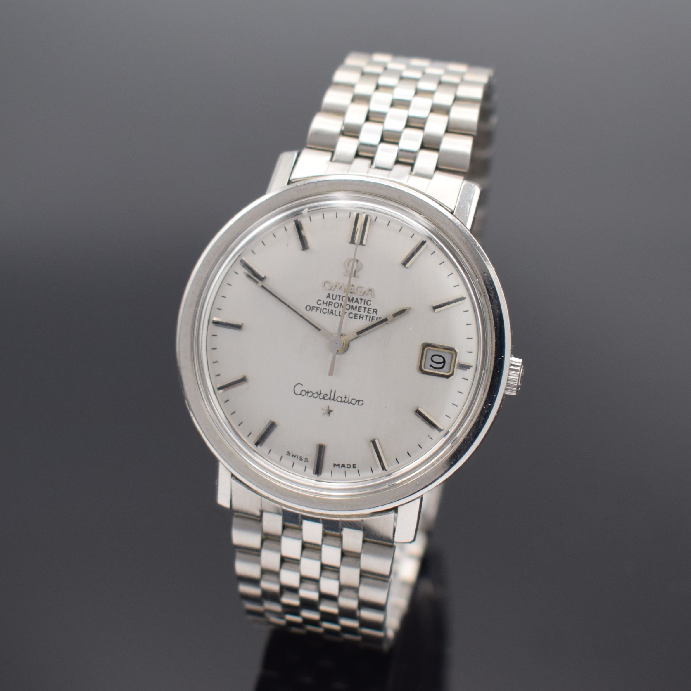 OMEGA Constellation Herrenarmbanduhr in Stahl, Schweiz um 1968, Automatik, Ref. 168.004, Boden m. Darst. Sternwarte verschr., orig. Stahlband m. ...