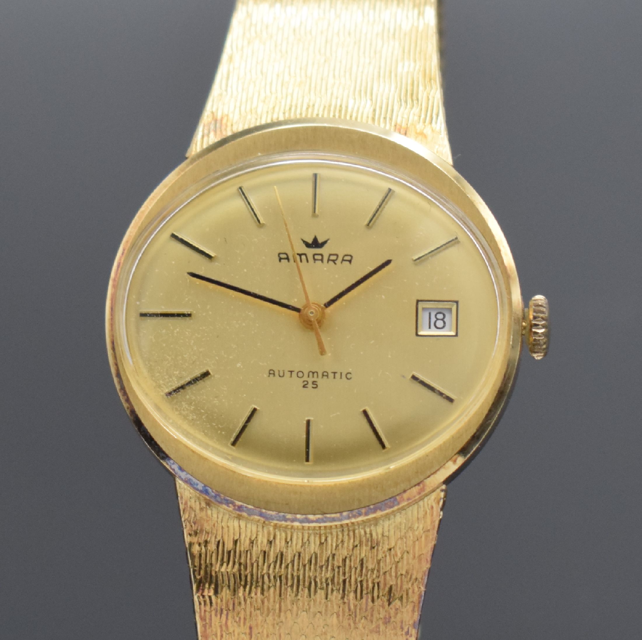 Detail a: AMARA Herrengoldbanduhr in GG 585/000, Schweiz um 1965, Automatik, 2-teil. Gehäuse, Boden aufgedr., Milanaiseband, verg. Zifferbl. m. aufges. ...
