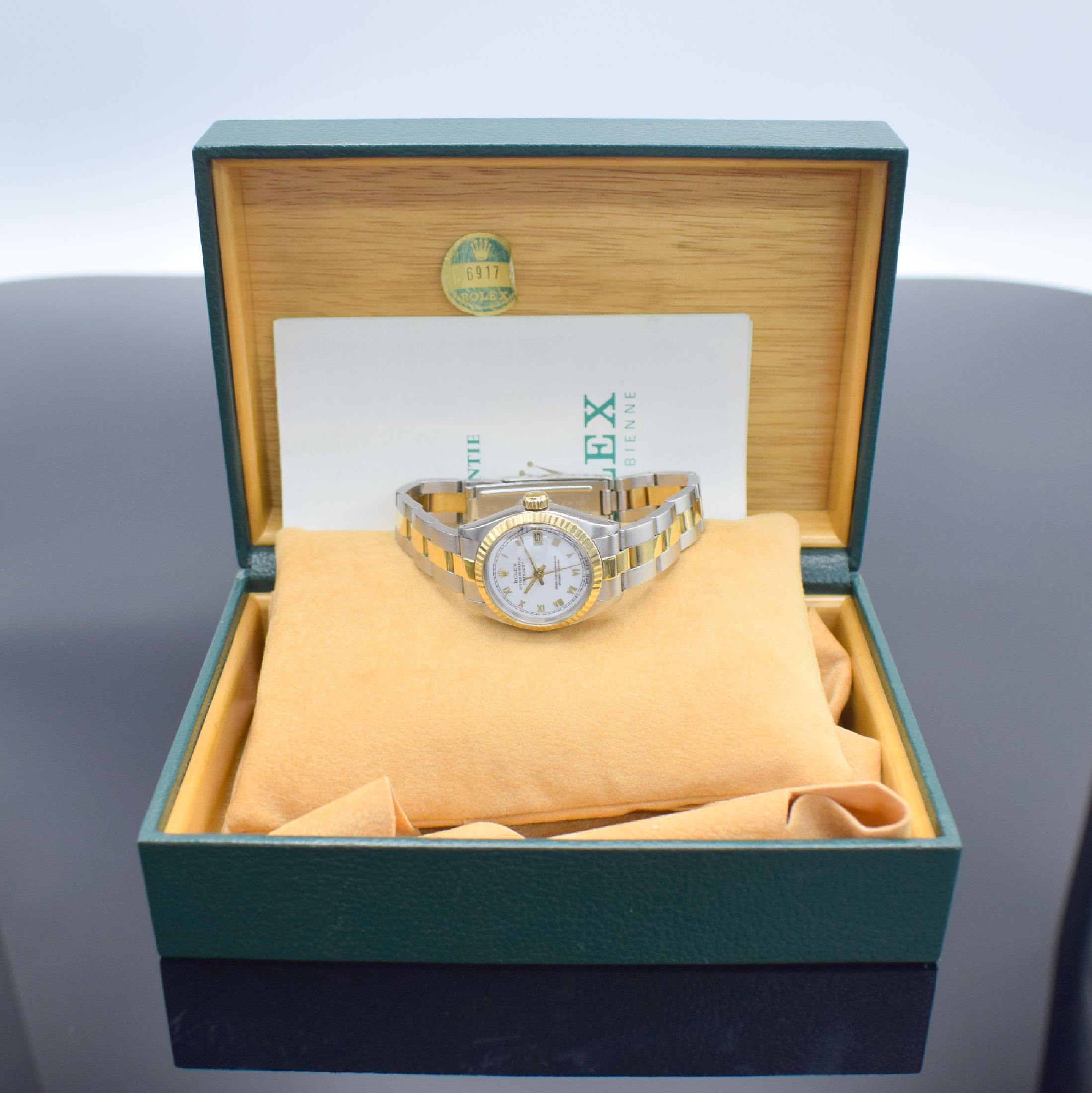 Detail e: ROLEX Oyster Perpetual Datejust Damenarmbanduhr in Stahl/Gold Referenz 6917, Automatik, Chronometer der Superlative inkl. orig. Oysterband m. ...