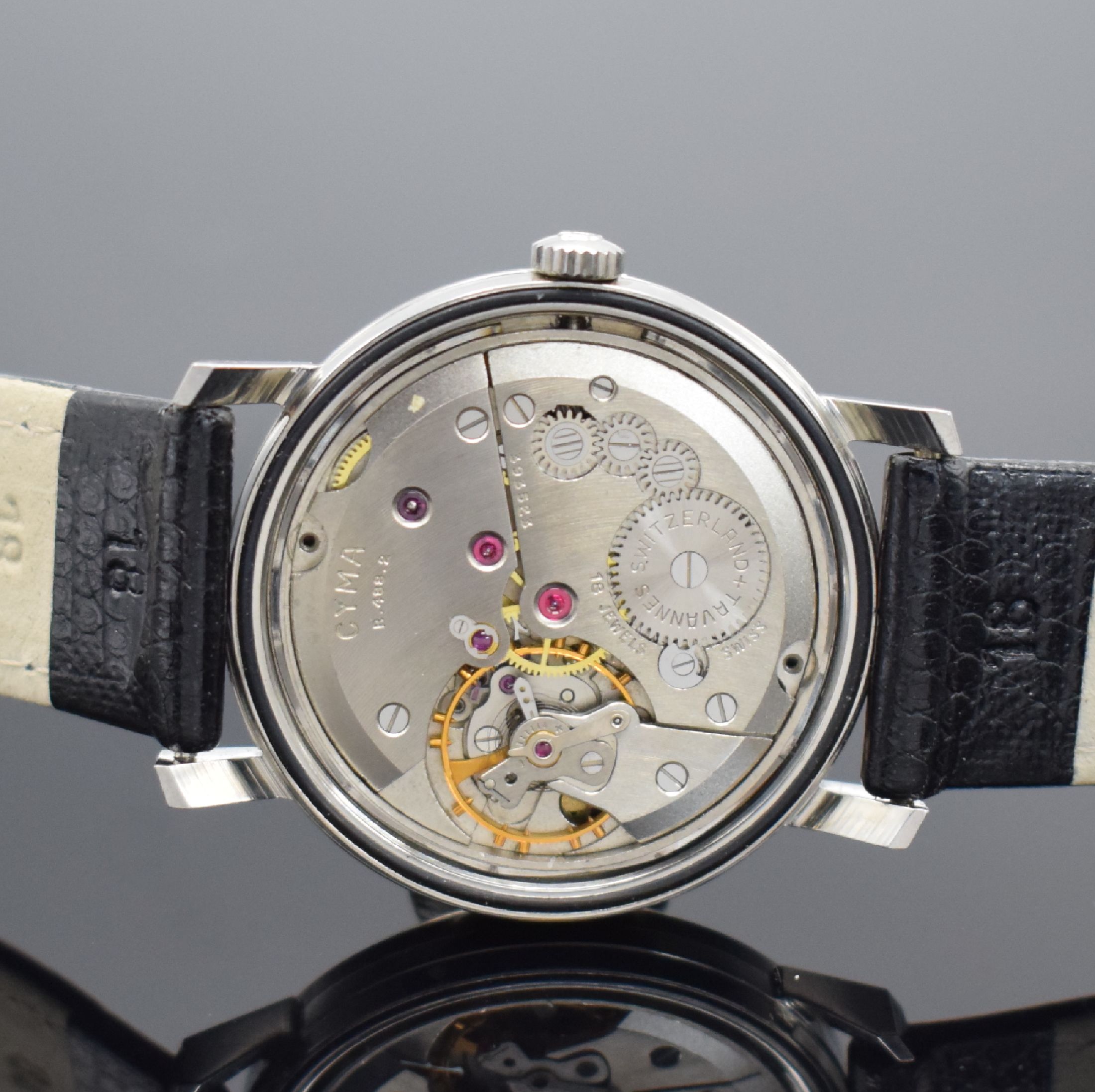 Detail d: CYMA Navystar De Luxe nahezu neuwertige Herrenarmbanduhr in Stahl, Schweiz um 1965, Handaufzug, Boden verschr., sehr schönes, außergew. silb. orig. ...
