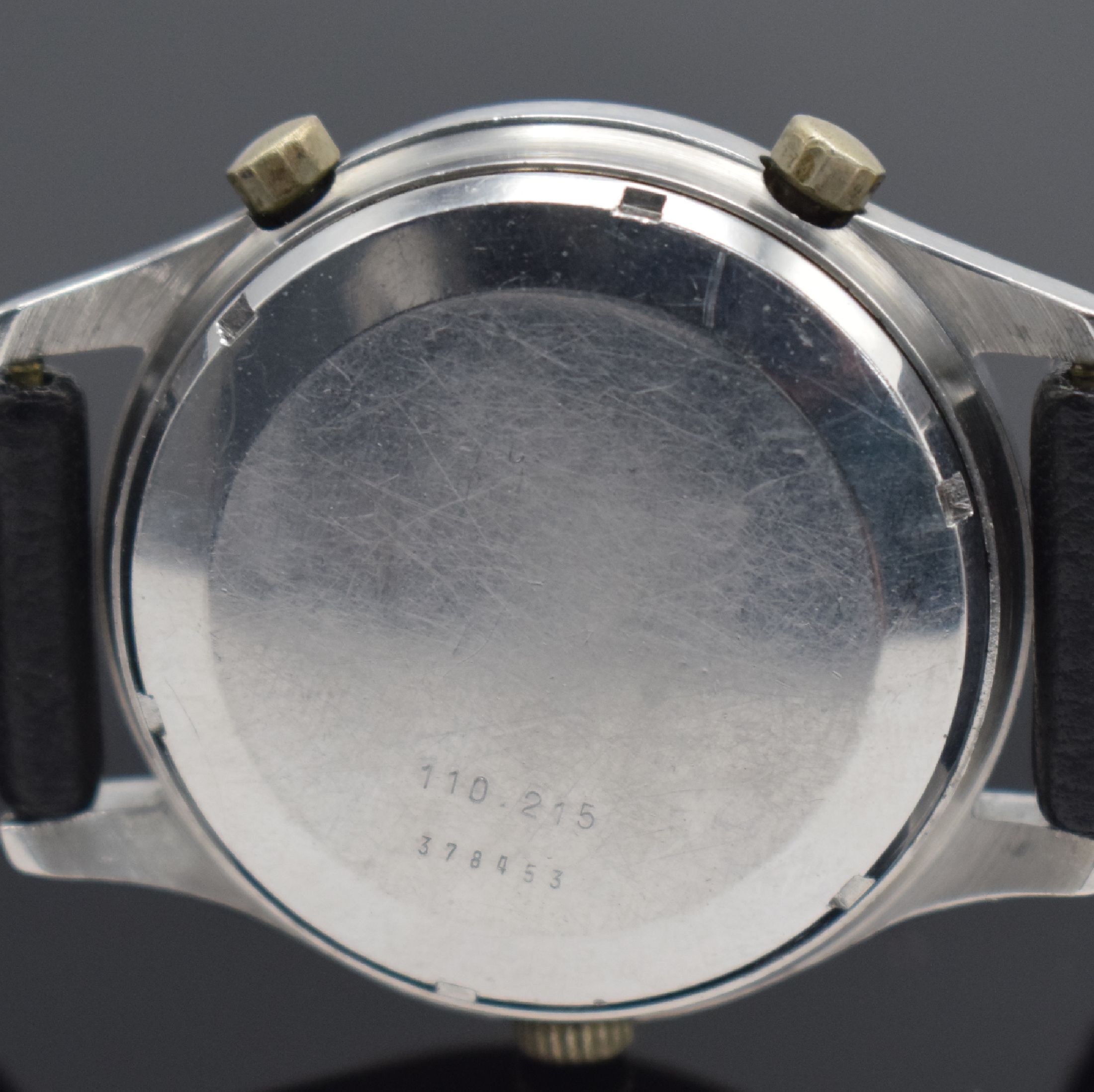 Detail d: HEUER Verona seltene Herrenarmbanduhr mit Chronograph Referenz 110.215, Schweiz um 1979, Automatik, Stahlgeh., verg. Lünette, Boden geschr., ...