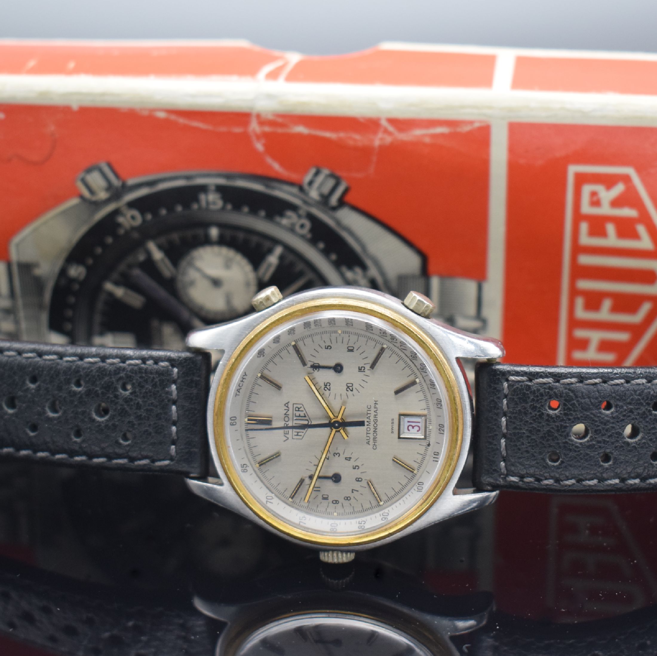 Detail i: HEUER Verona seltene Herrenarmbanduhr mit Chronograph Referenz 110.215, Schweiz um 1979, Automatik, Stahlgeh., verg. Lünette, Boden geschr., ...
