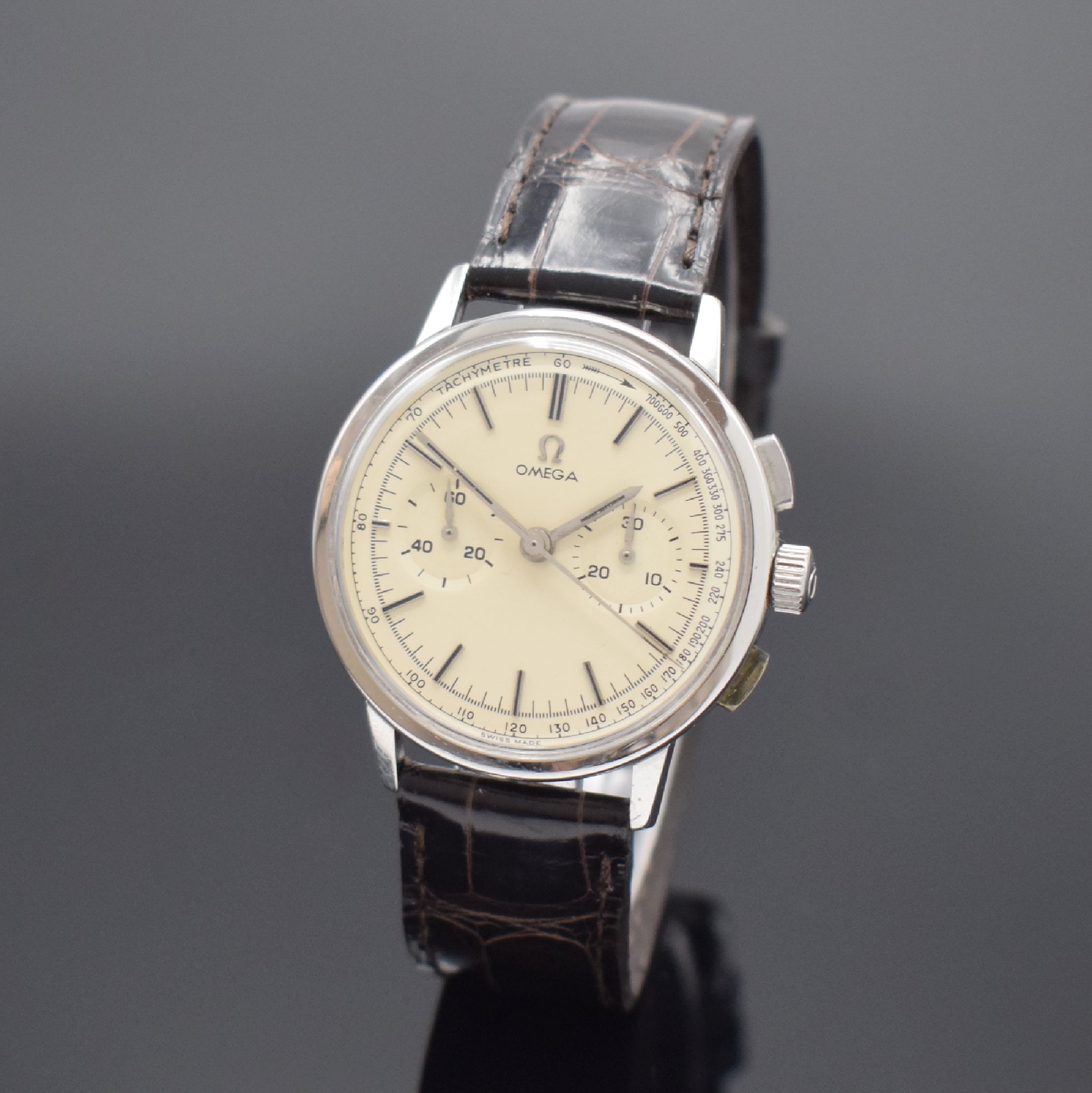 OMEGA Herrenchronograph Kaliber 320 in Stahl Referenz 101.009-63, Schweiz um 1963, Handaufzug, 3-tlg. Geh. Boden & Glasrand aufgedr., ...