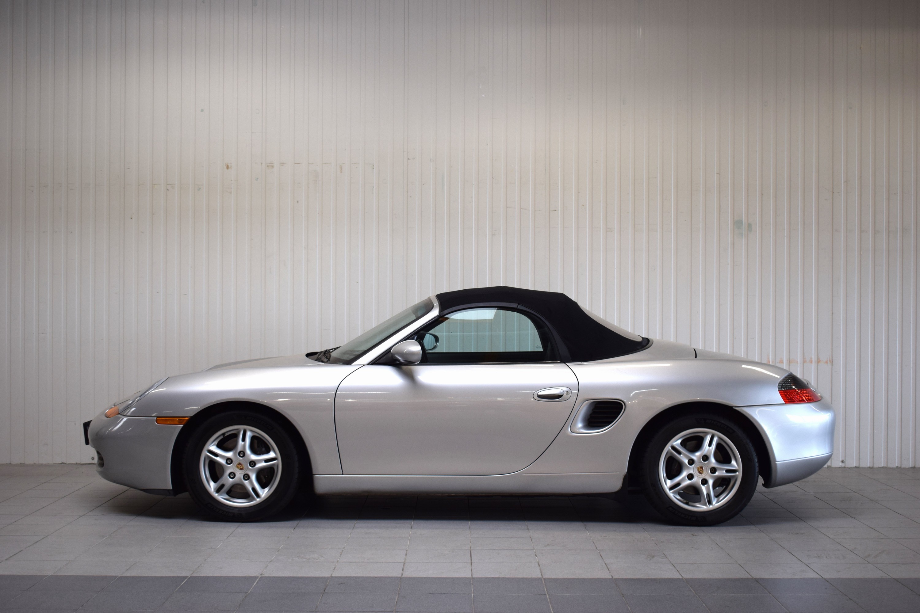 Detail f: Porsche Boxster S, Fahrgestellnummer: WP0ZZZ98ZVS604576, EZ 07/1997, Laufleistung ca. 123.223 km, 150 kW/204 PS, 6-Zylinder, ...