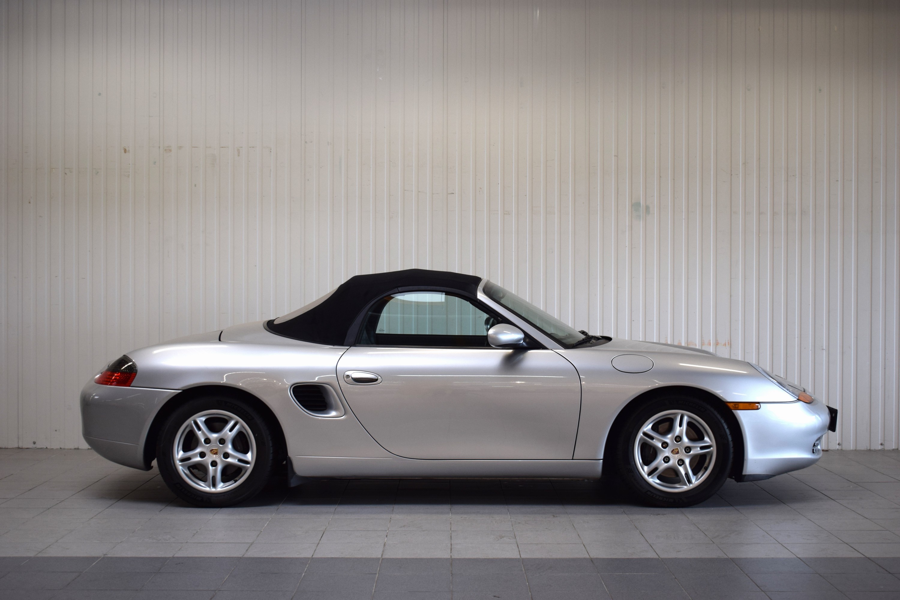 Detail g: Porsche Boxster S, Fahrgestellnummer: WP0ZZZ98ZVS604576, EZ 07/1997, Laufleistung ca. 123.223 km, 150 kW/204 PS, 6-Zylinder, ...