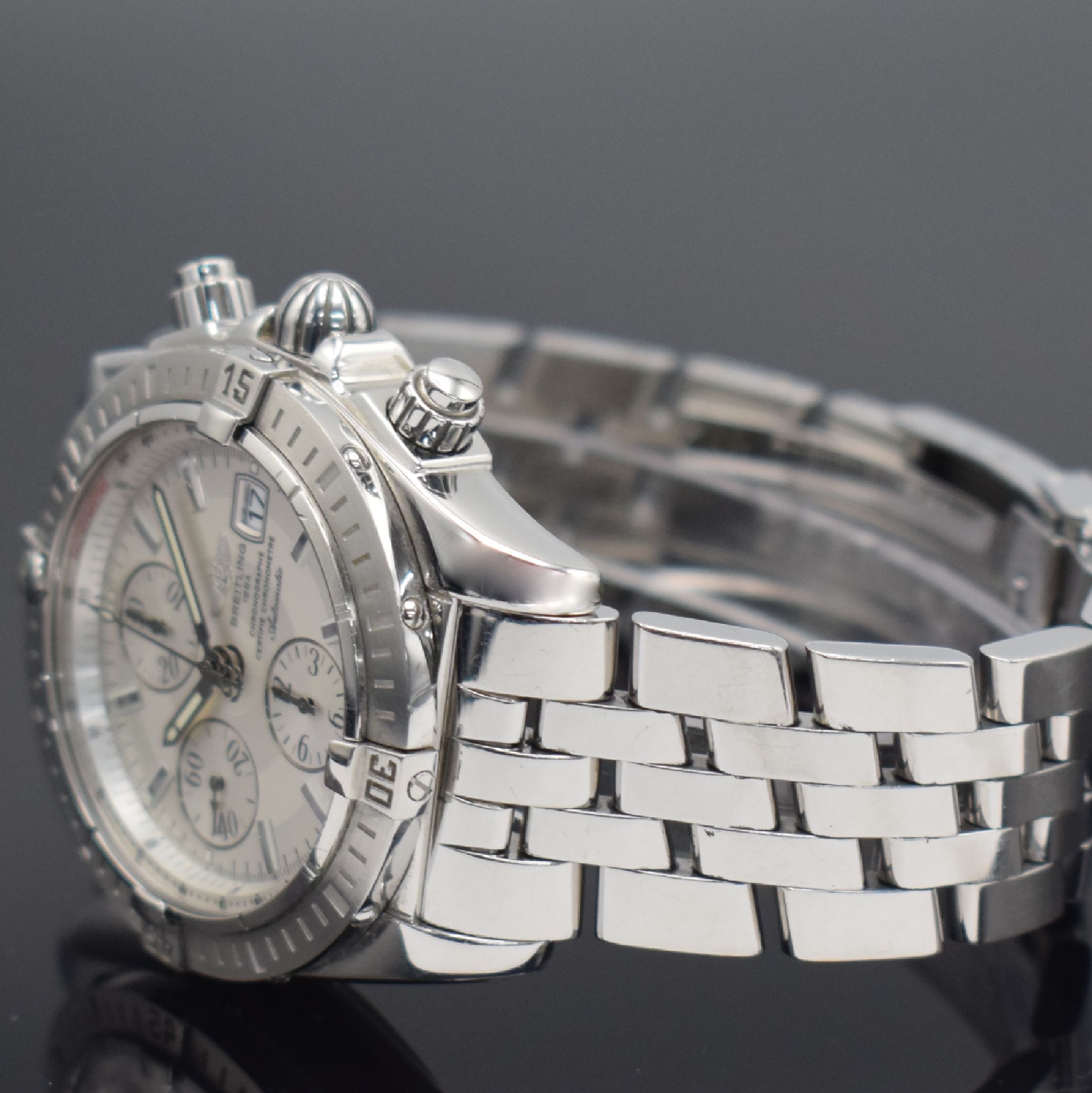 Detail a: BREITLING Chronomat Evolution Herrenarmbanduhr mit Chronograph Referenz A13356, Schweiz um2006, Automatik, verschr. Gehäuse in Edelst., eins. drehb. ...