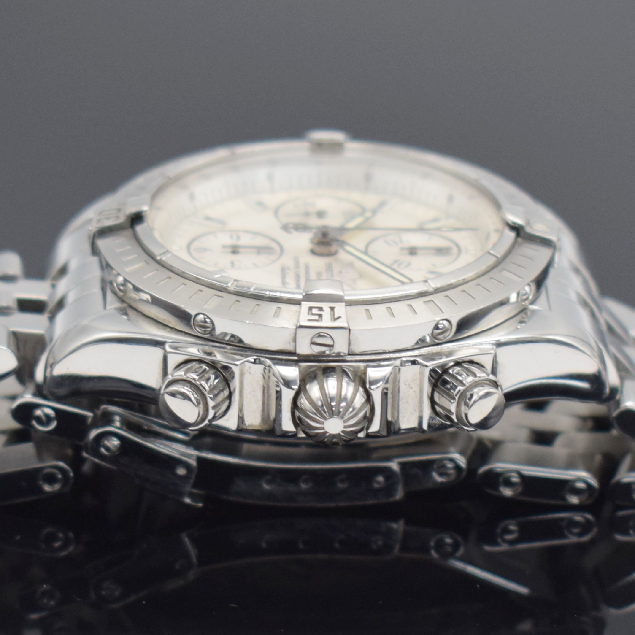 Detail c: BREITLING Chronomat Evolution Herrenarmbanduhr mit Chronograph Referenz A13356, Schweiz um2006, Automatik, verschr. Gehäuse in Edelst., eins. drehb. ...