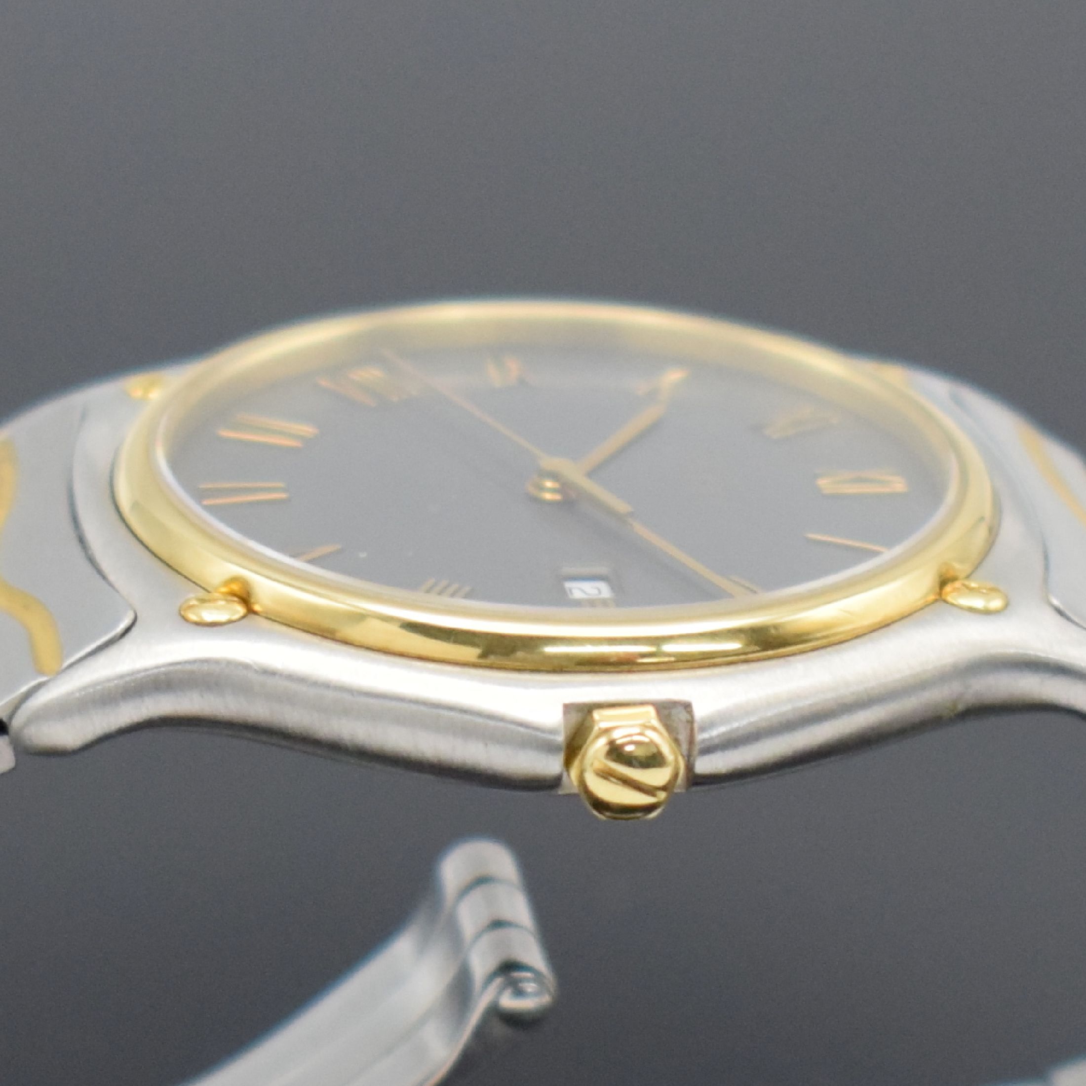 Detail d: EBEL Armbanduhr Sport Classic Referenz 183903, Schweiz um 1995, quarz, Edelstahl/Gold kombiniert inkl. Wellengliederband m. Faltschl., Lünette gegen ...